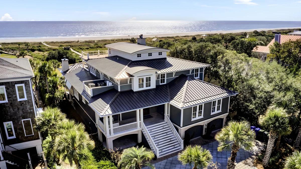 Wander Isle Palms Dune