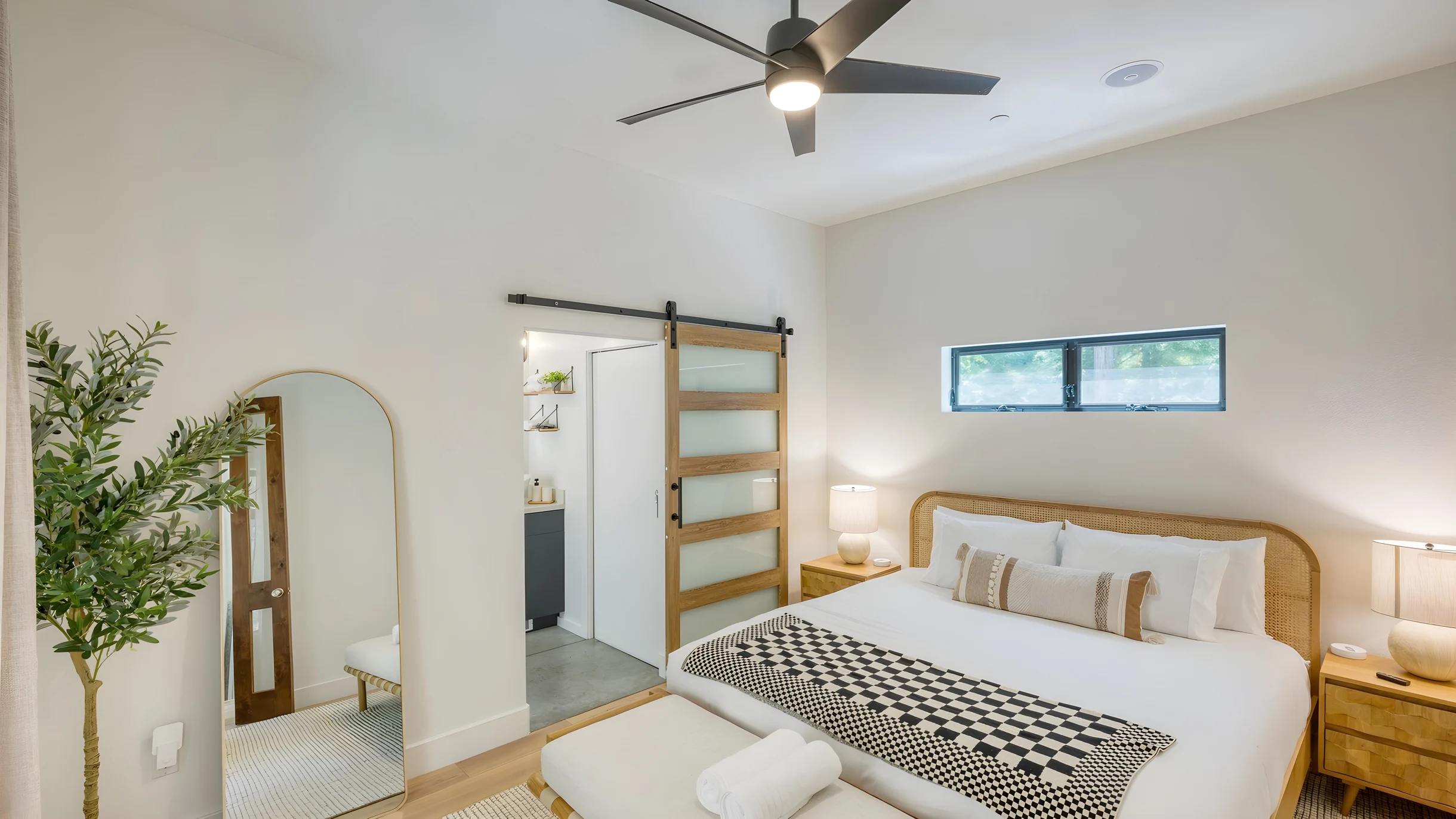 Wander Healdsburg Creek Retreat #23