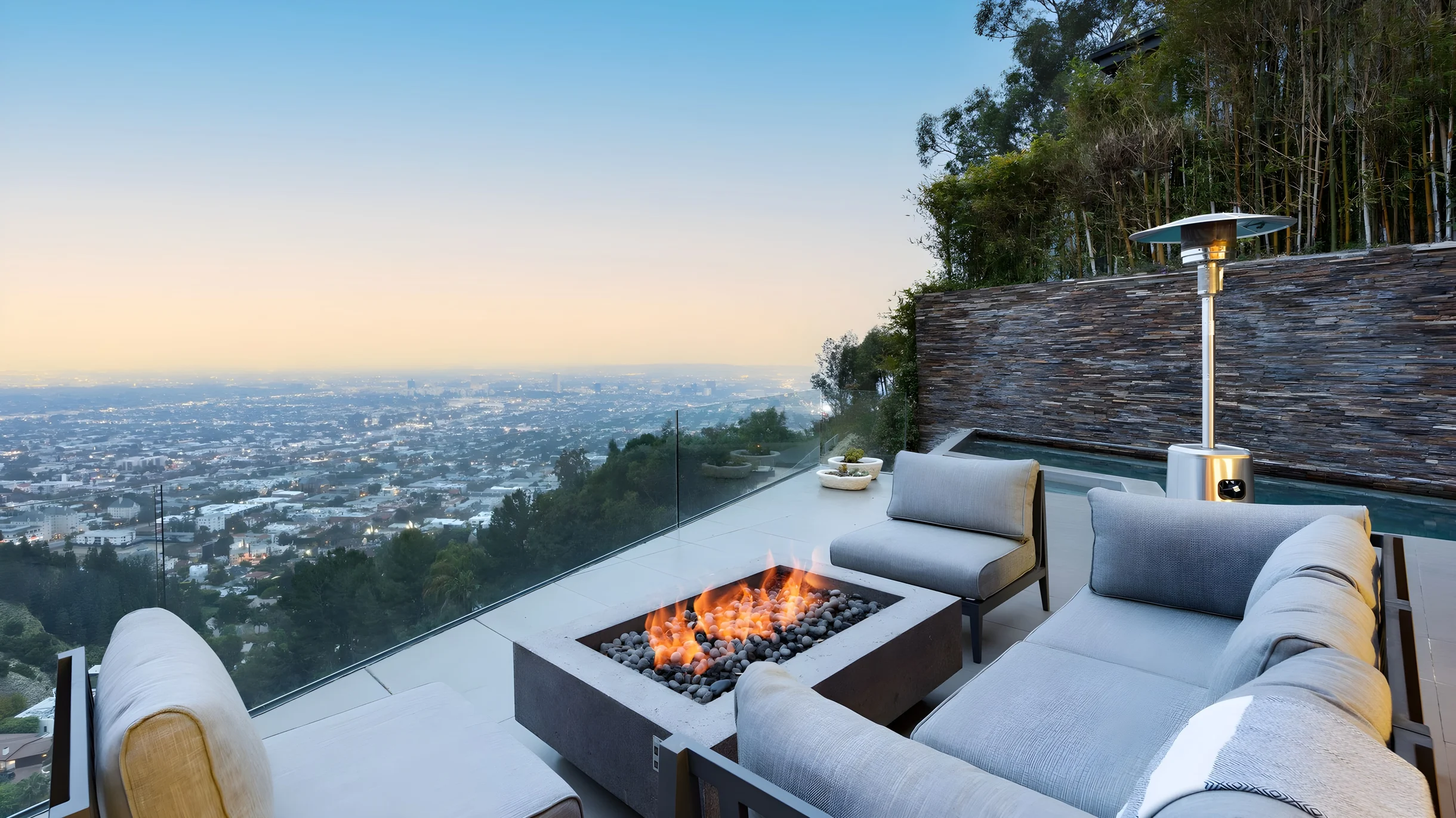 Hollywood Overlook by AvantStay | Private Pool + Hot Tub | Panoramic Views #5