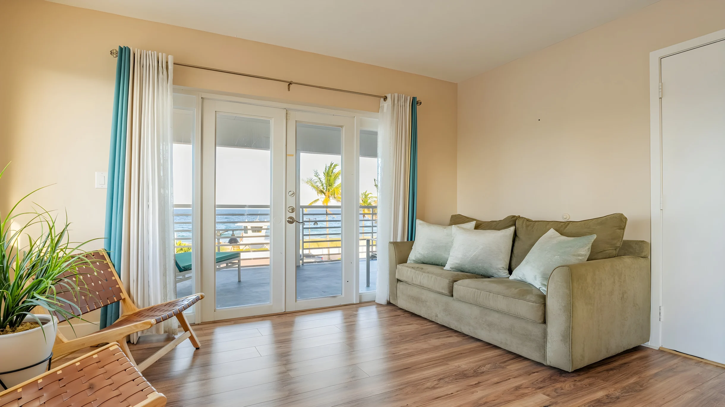 Wander Fort Lauderdale Oceanfront #34