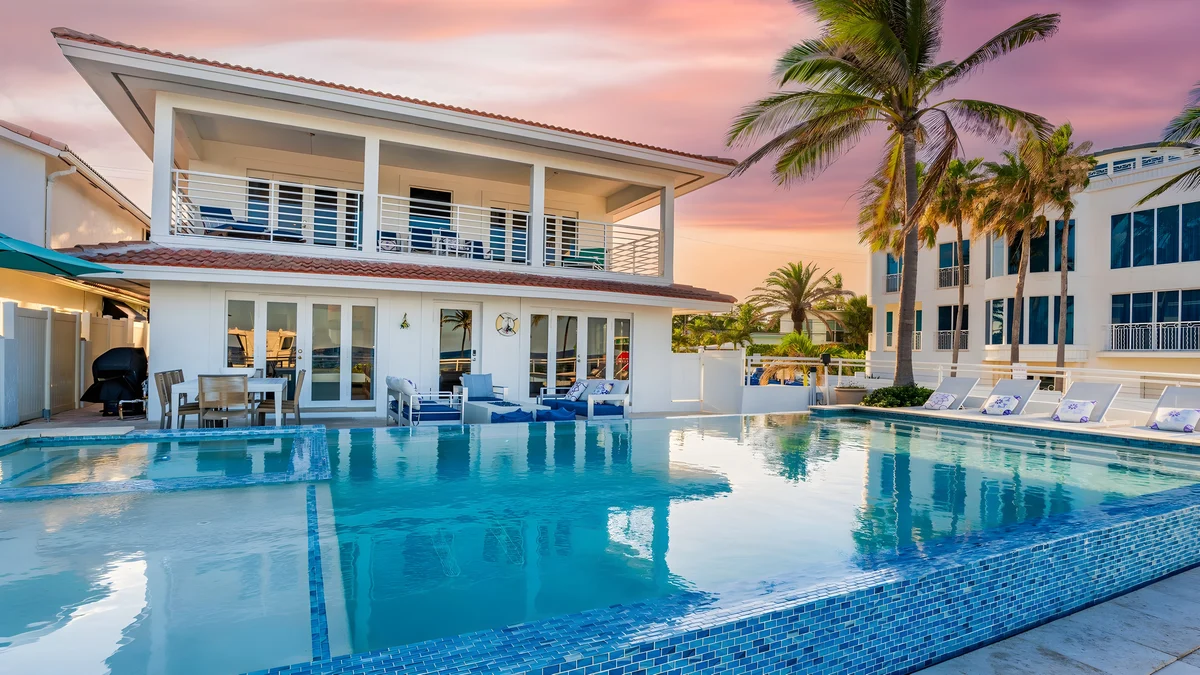 Wander Fort Lauderdale Oceanfront