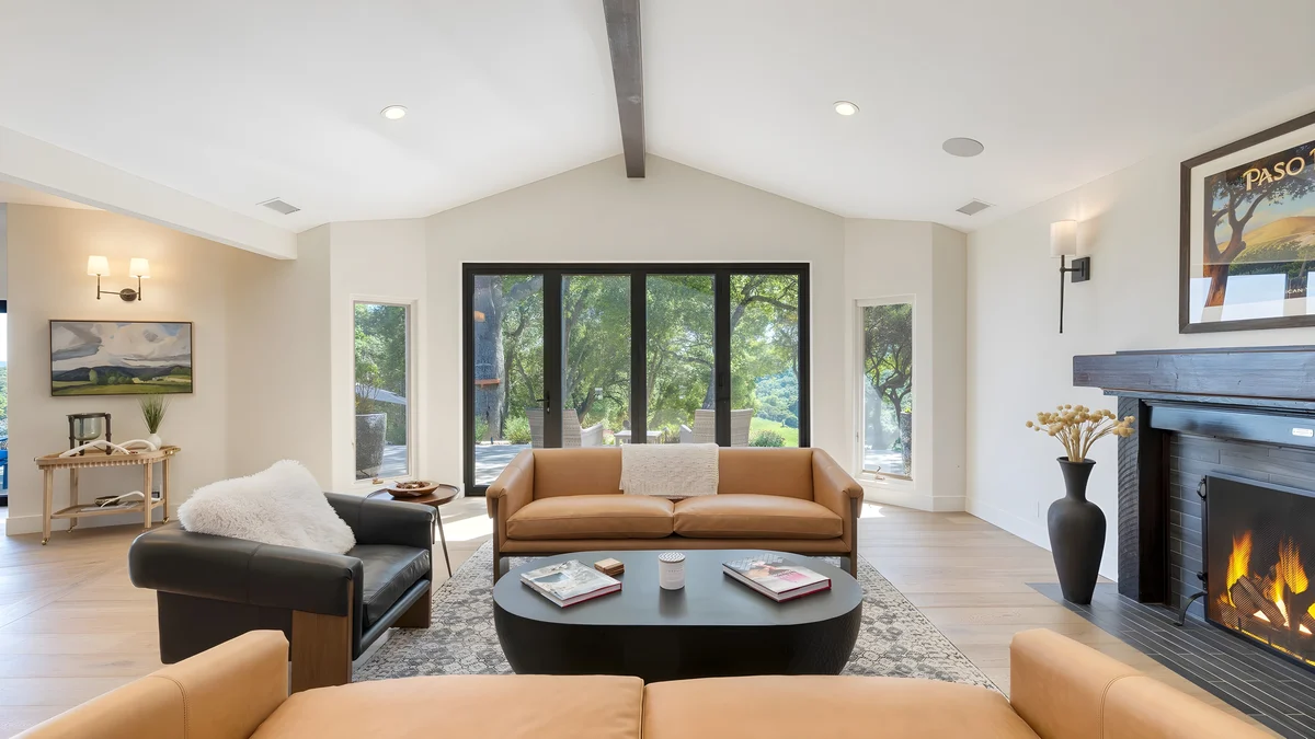 Wander Paso Robles Hillside