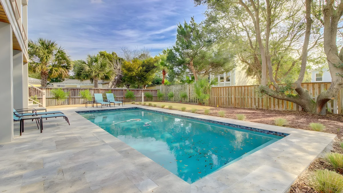 Wander Mount Pleasant Marshside