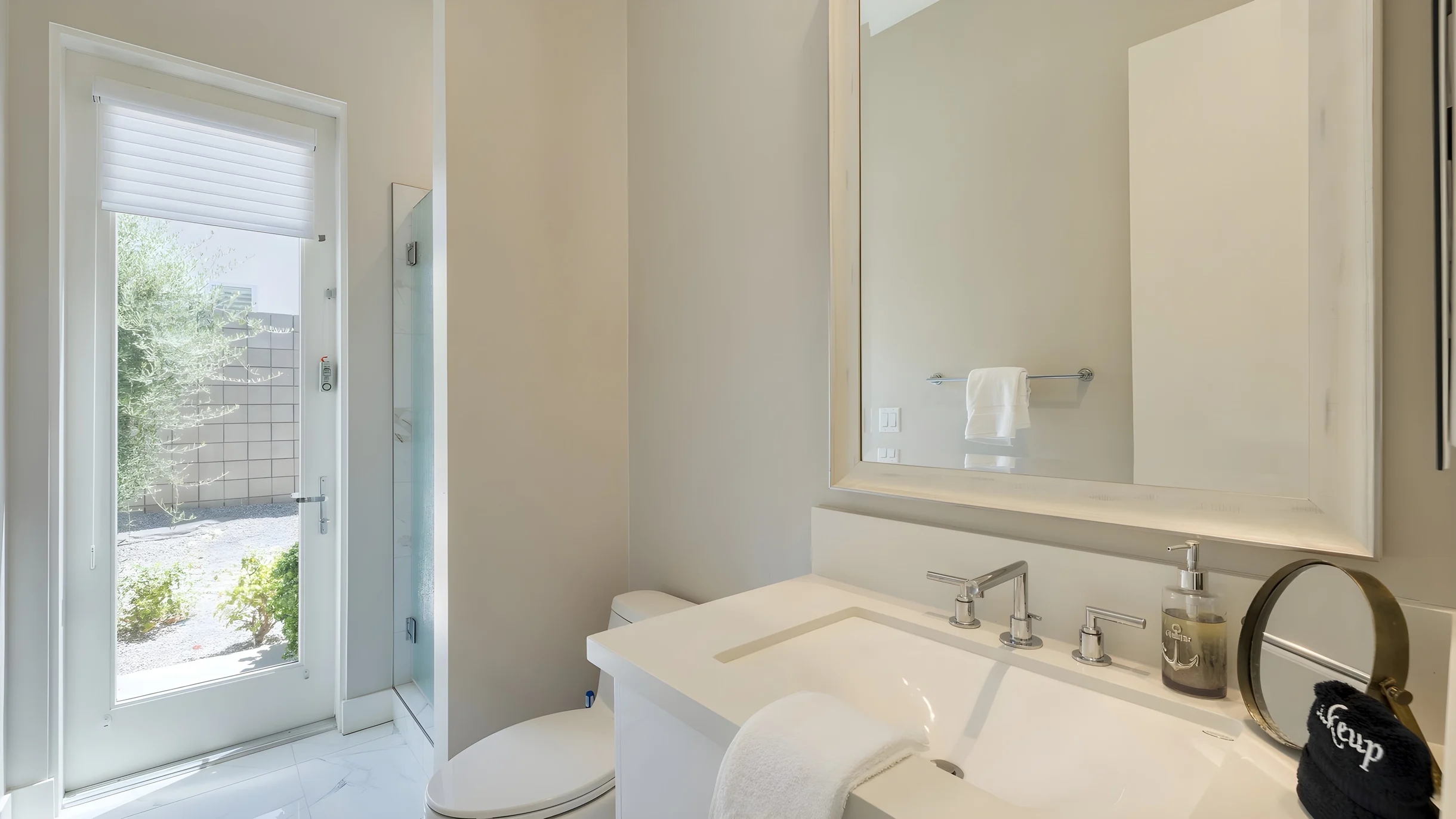 Wander Palm Springs Palms #10