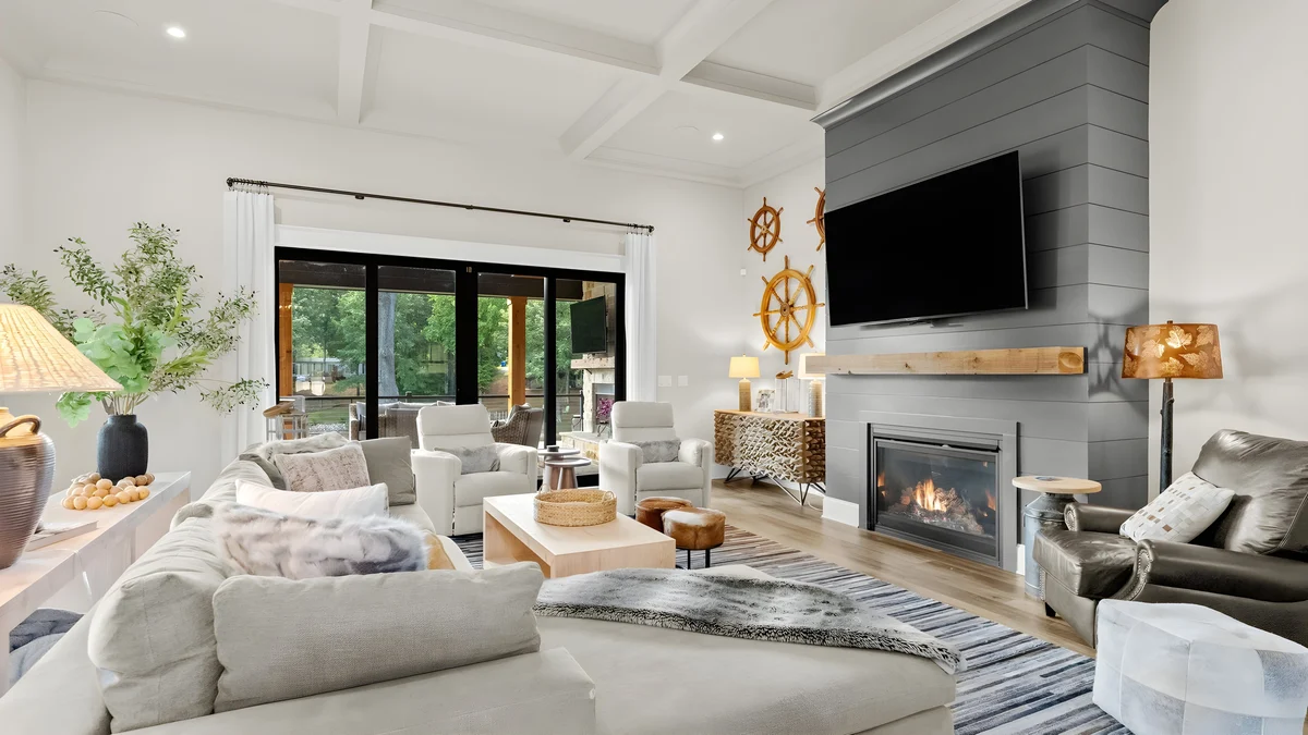 Wander Mooresville Lakefront Retreat