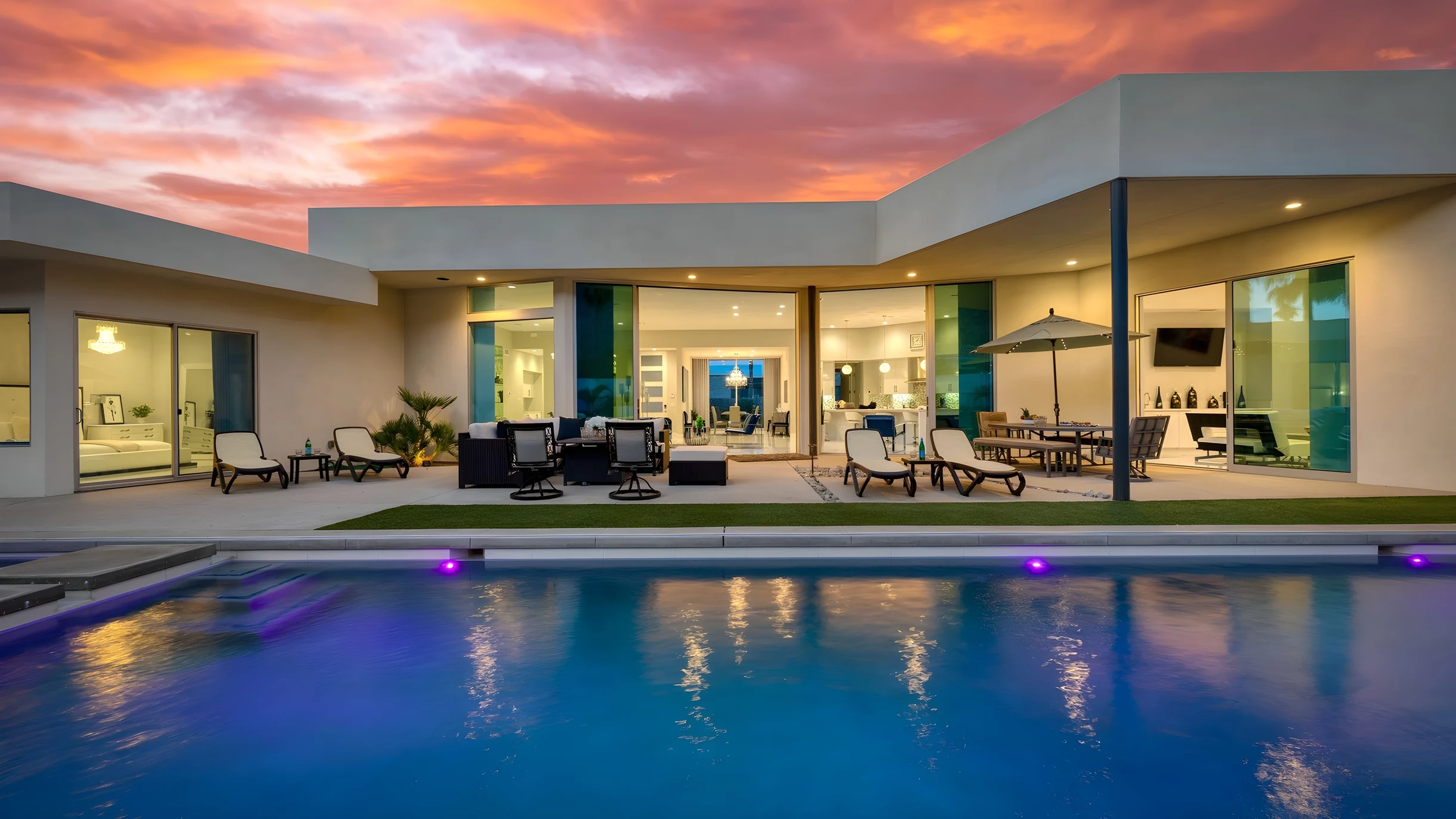 Wander Palm Springs Palms #24