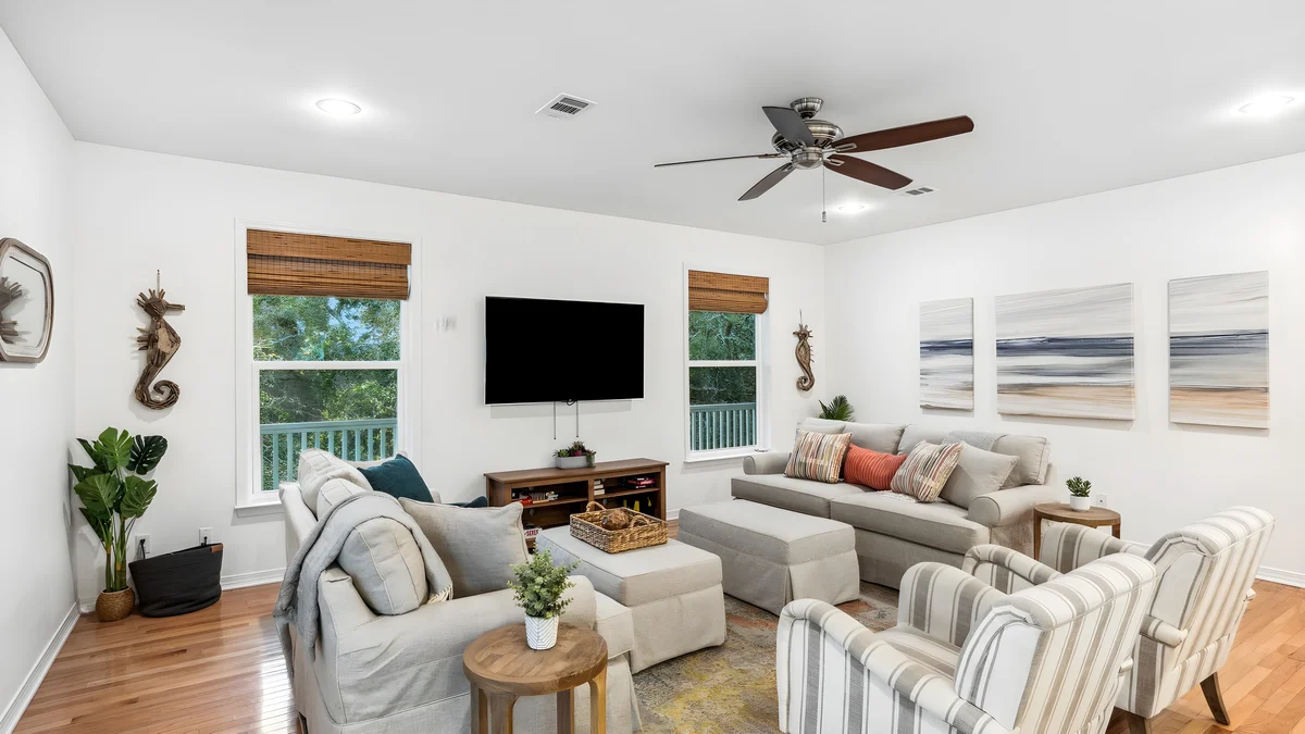 Wander Destin Emerald Shores