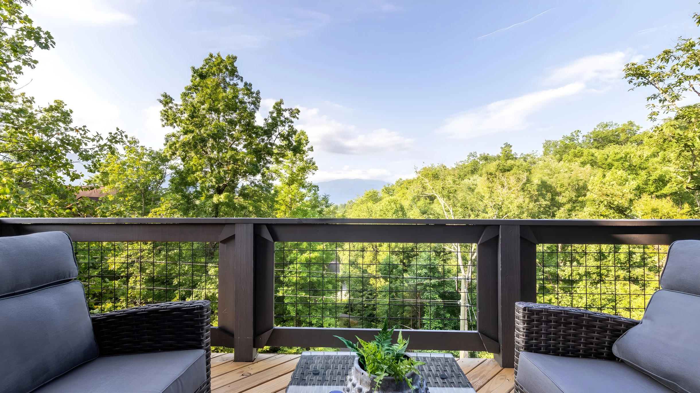 Wander Gatlinburg Summit Glow #42