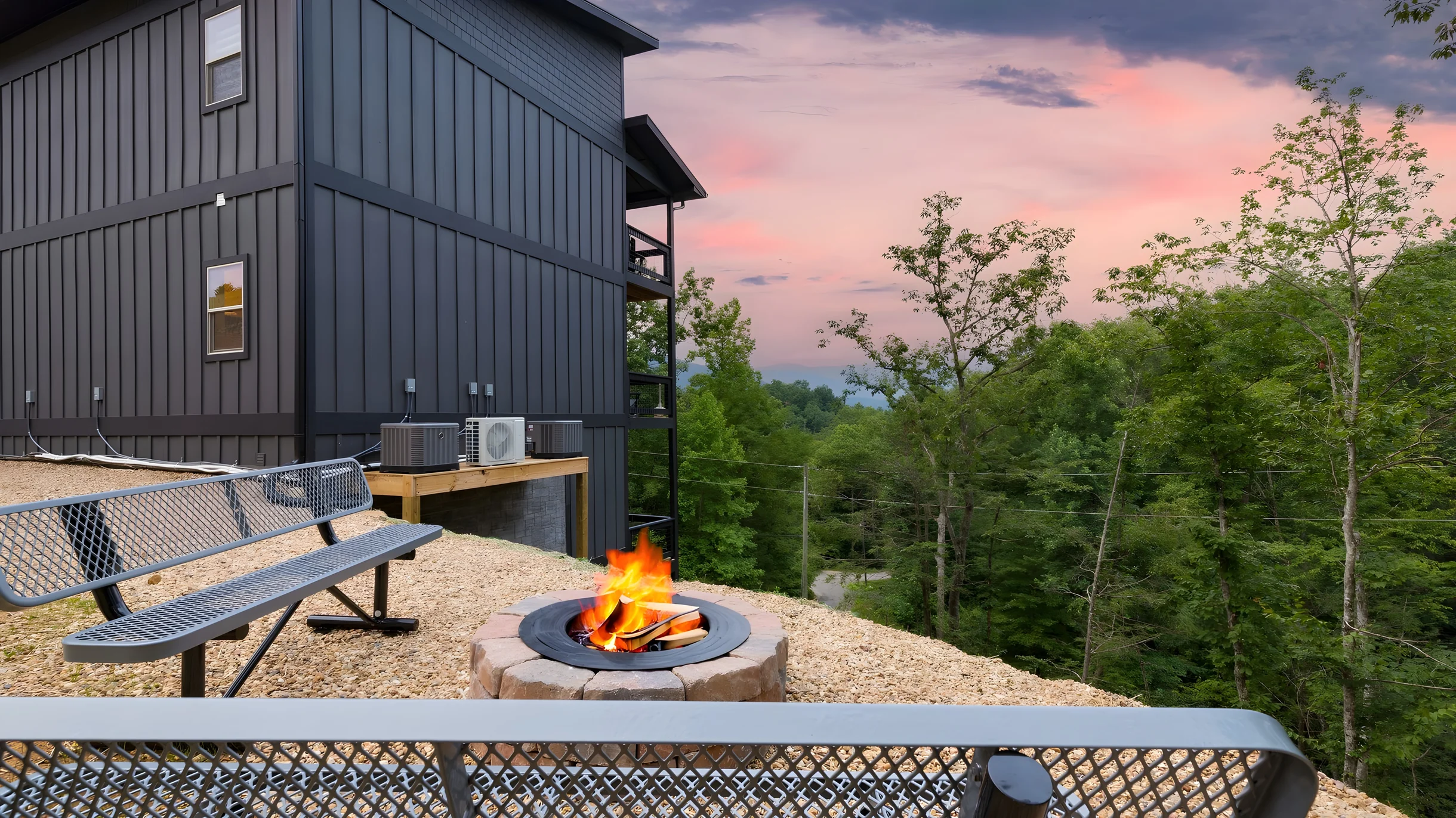 Wander Gatlinburg Summit Glow #33