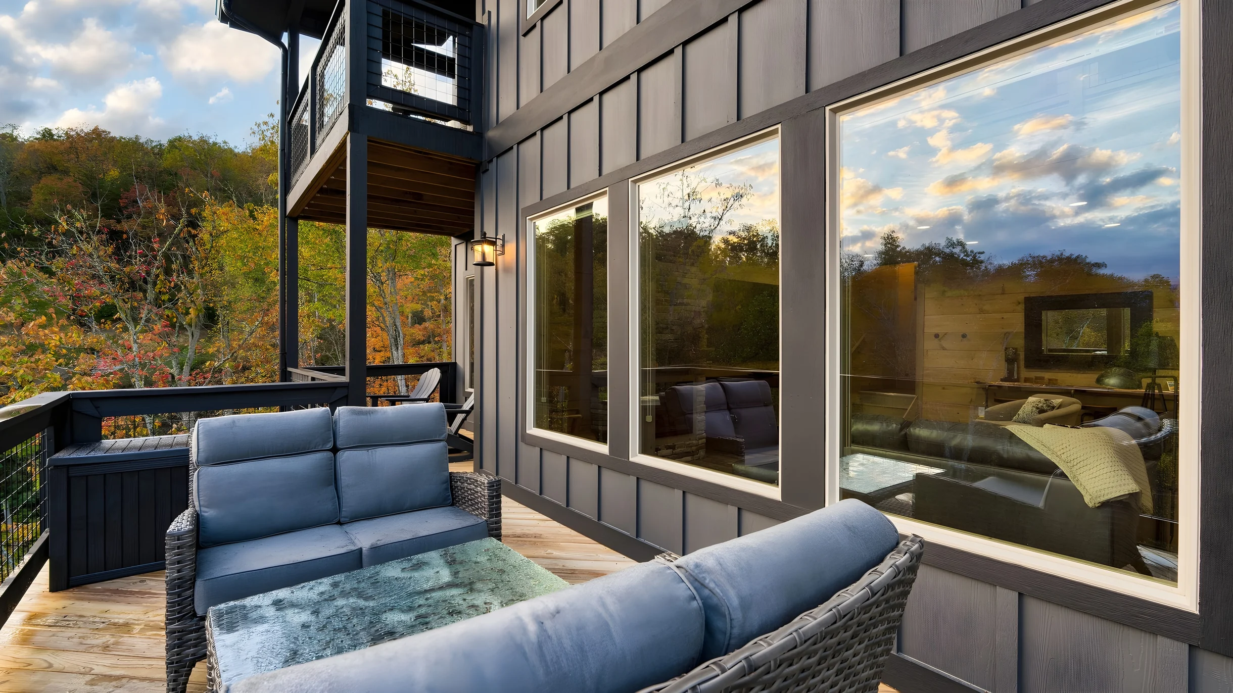 Wander Gatlinburg Summit Glow #46