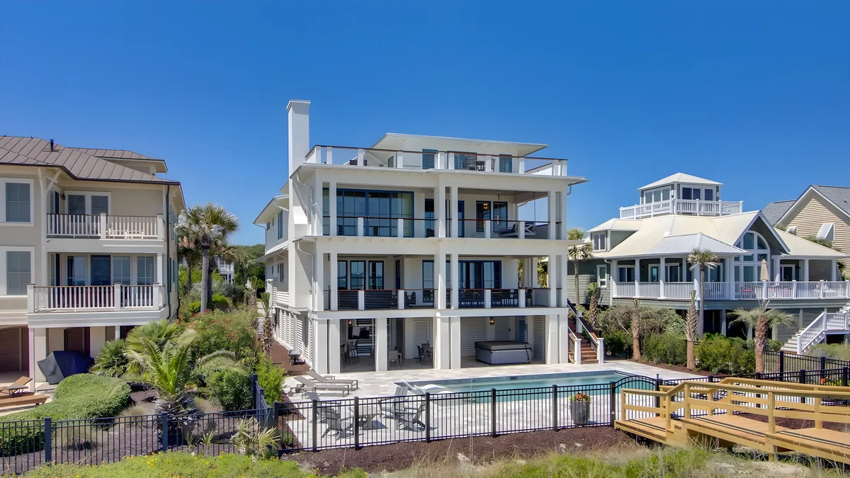 Wander Palms Ocean Dunes