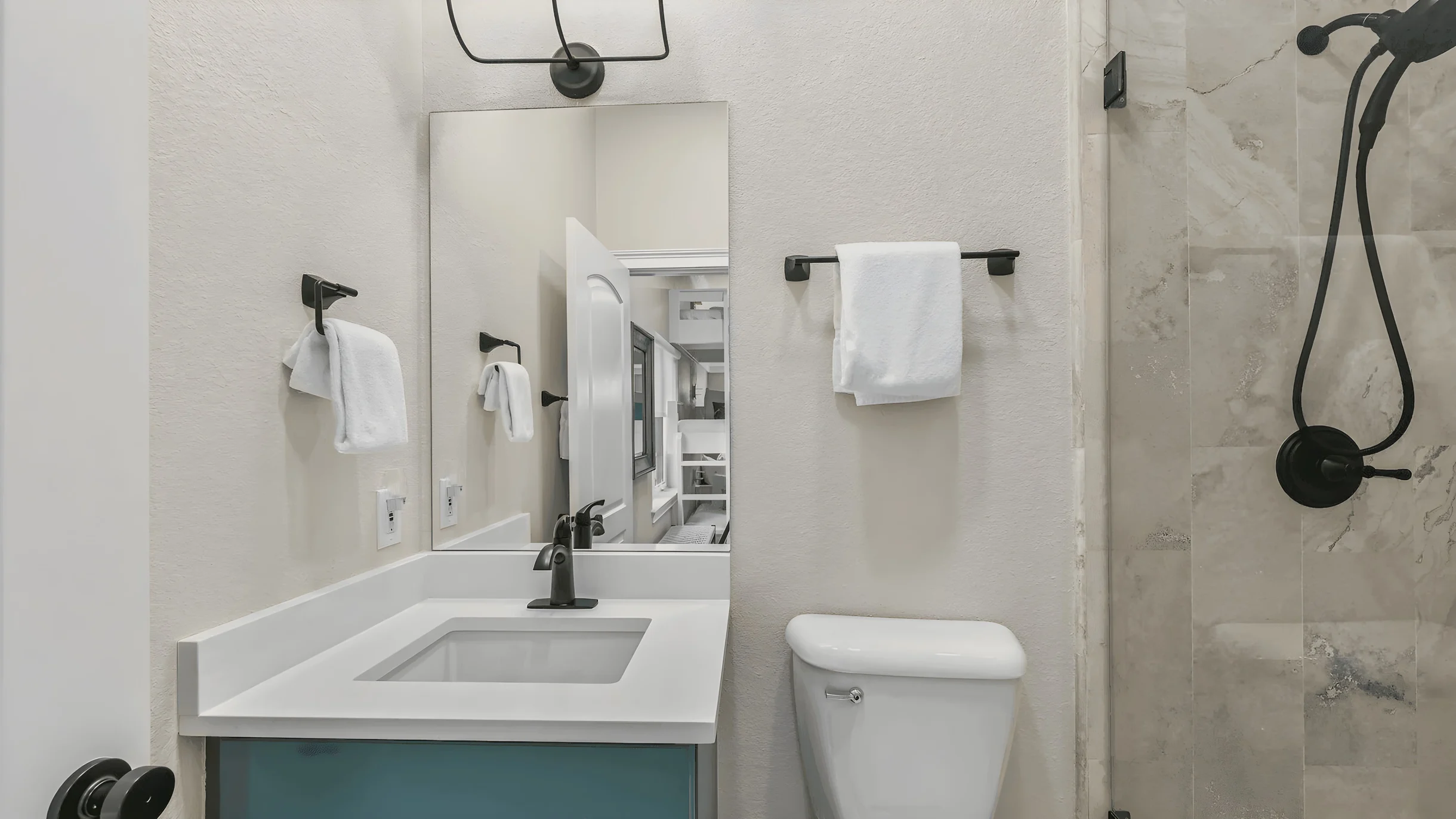 Wander Santa Rosa Glow #12