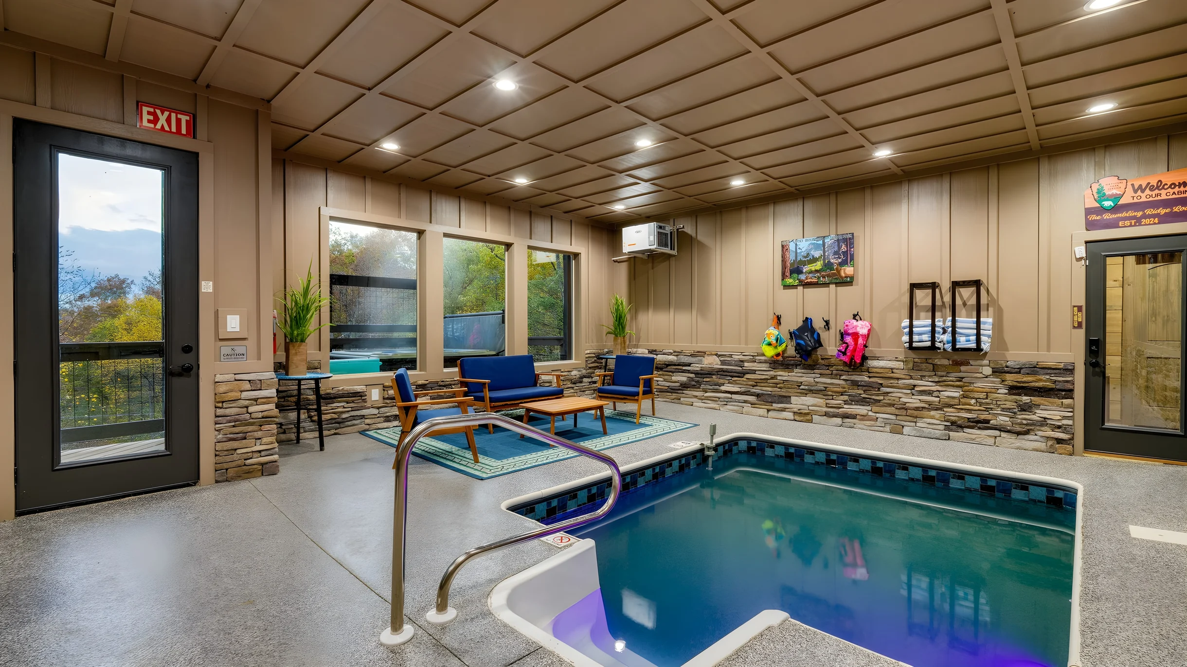 Wander Gatlinburg Summit Glow #45