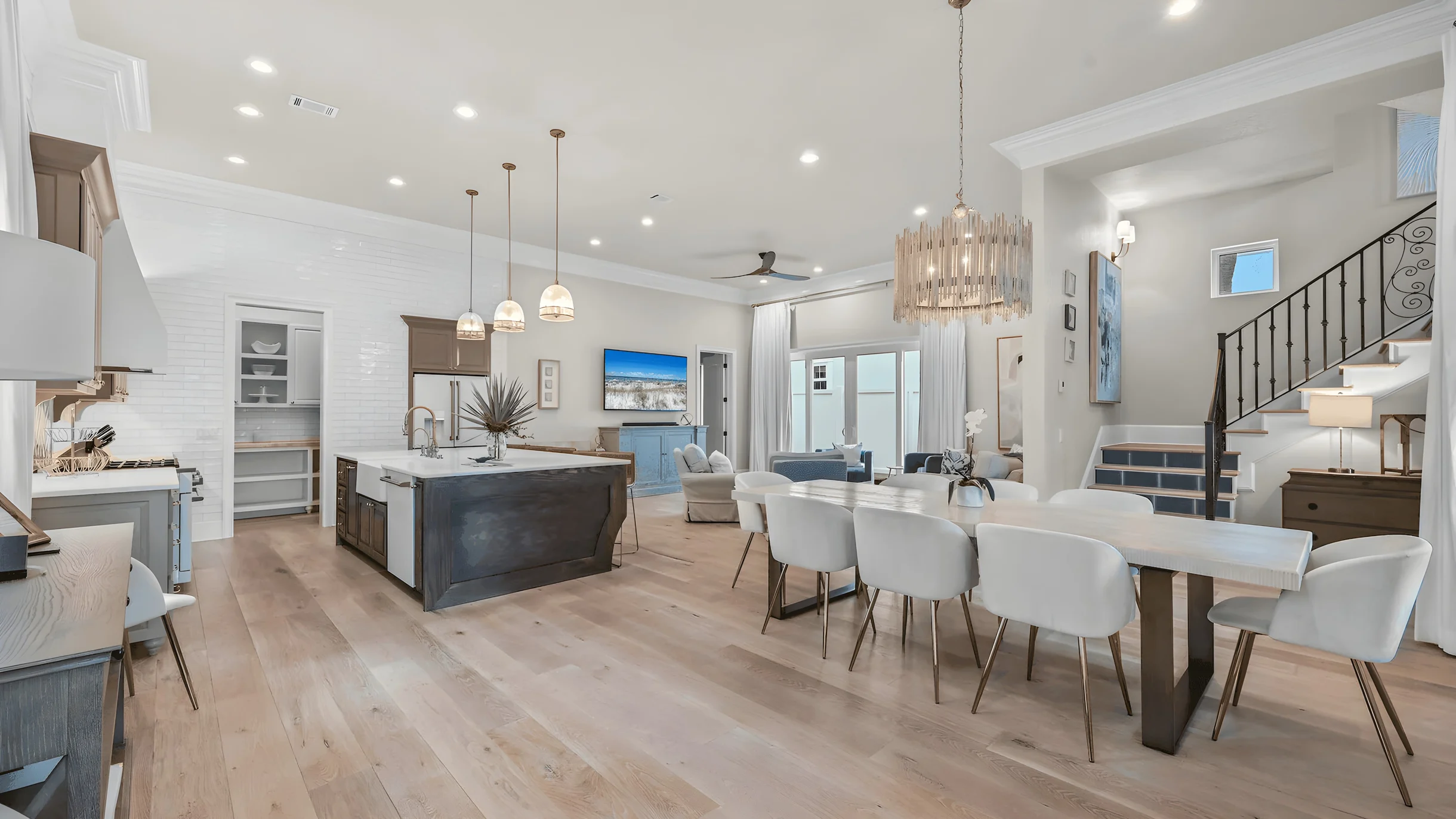 Wander Santa Rosa Glow #8