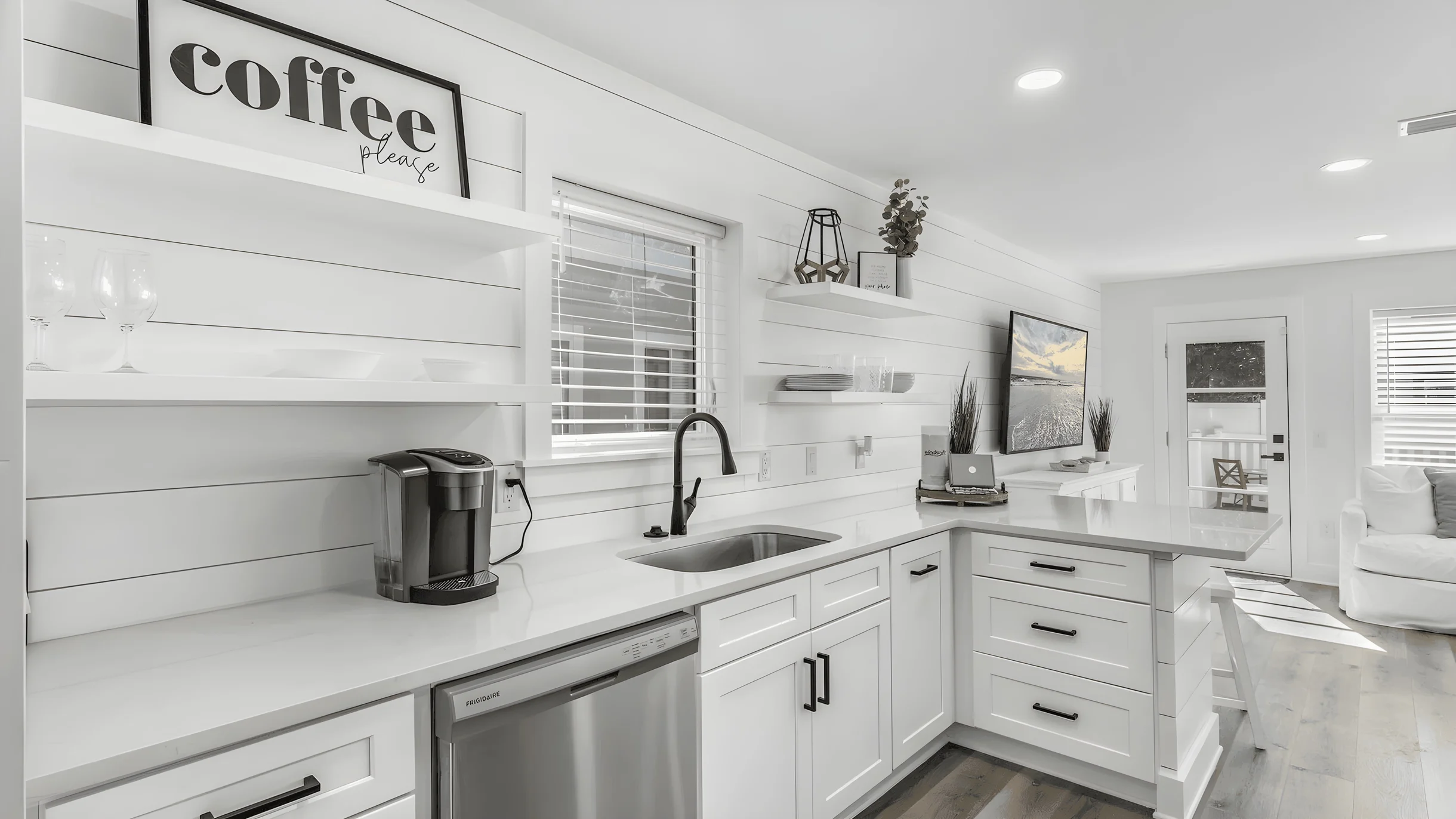 Wander Seaside Dunes #24