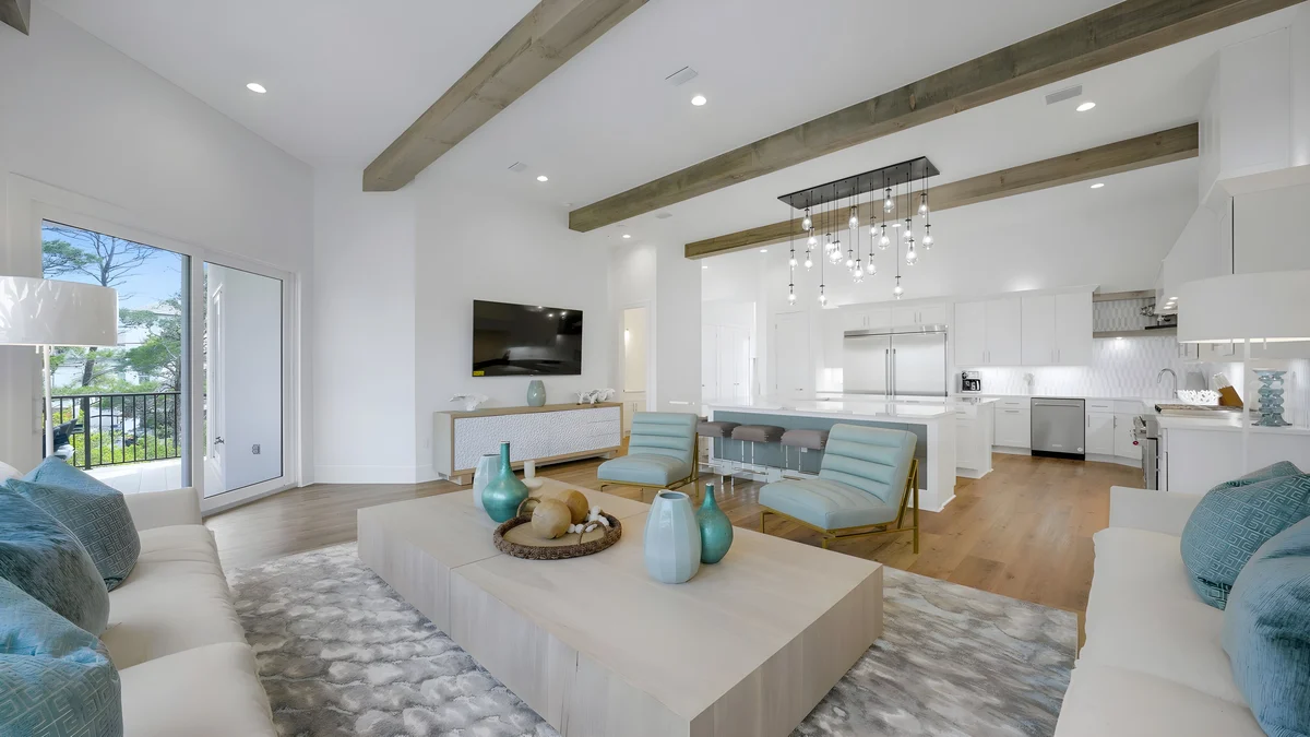 Wander Santa Rosa Bayshore