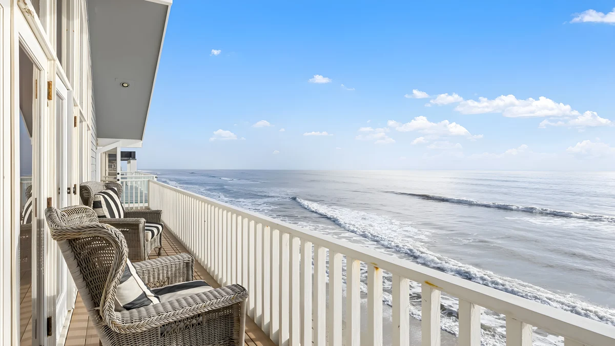 Wander Dana Point Bluff