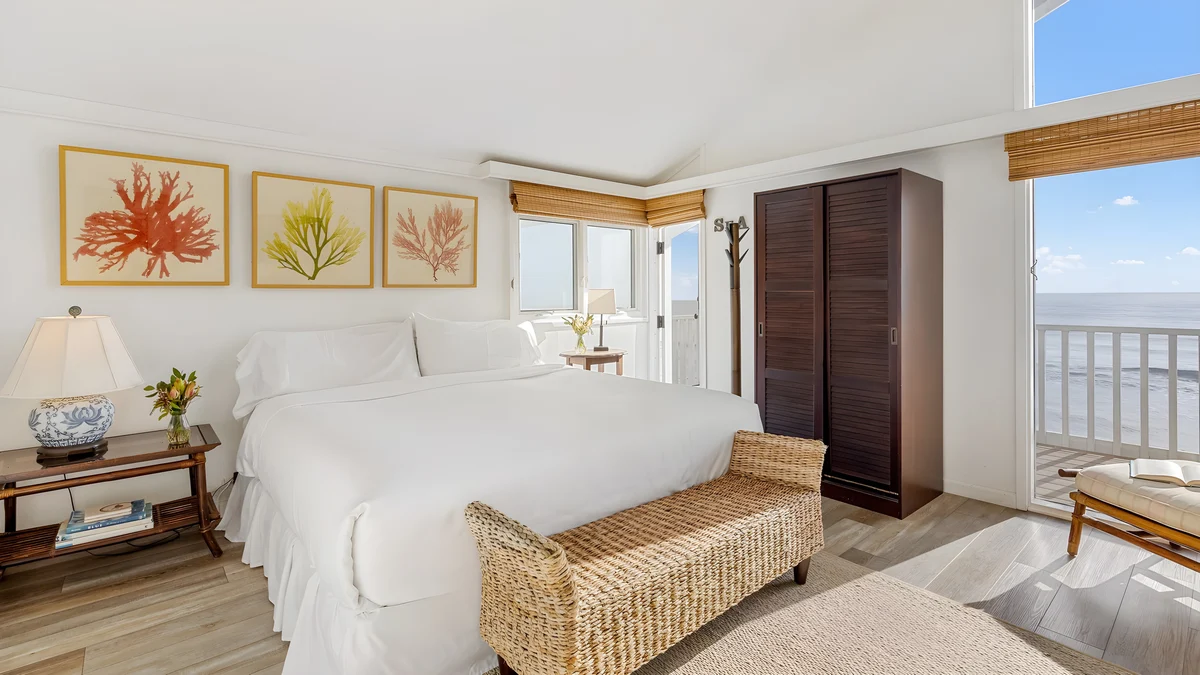 Wander Dana Point Bluff