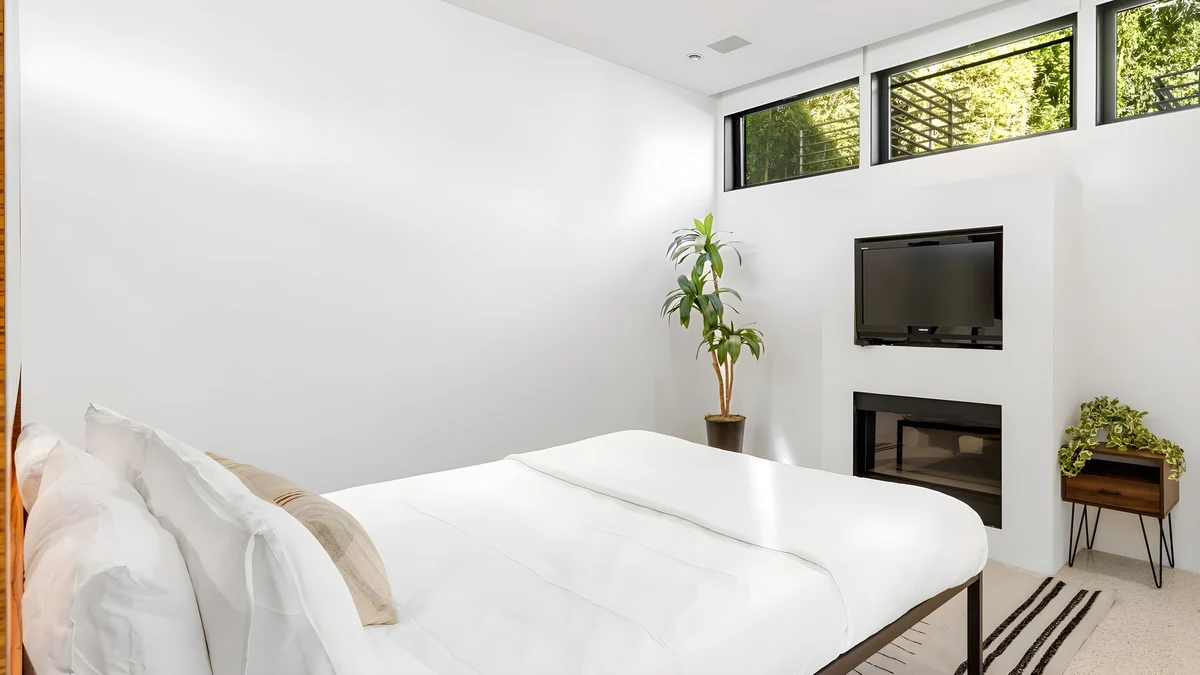 Wander Sunset Strip Allure