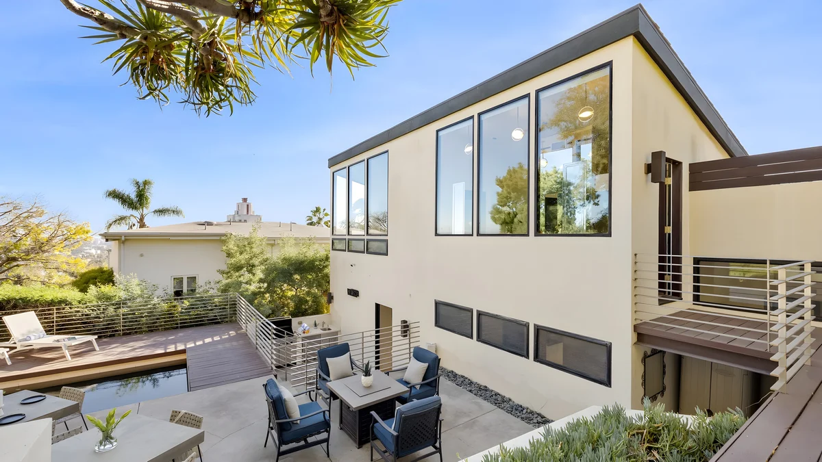 Wander Sunset Strip Allure