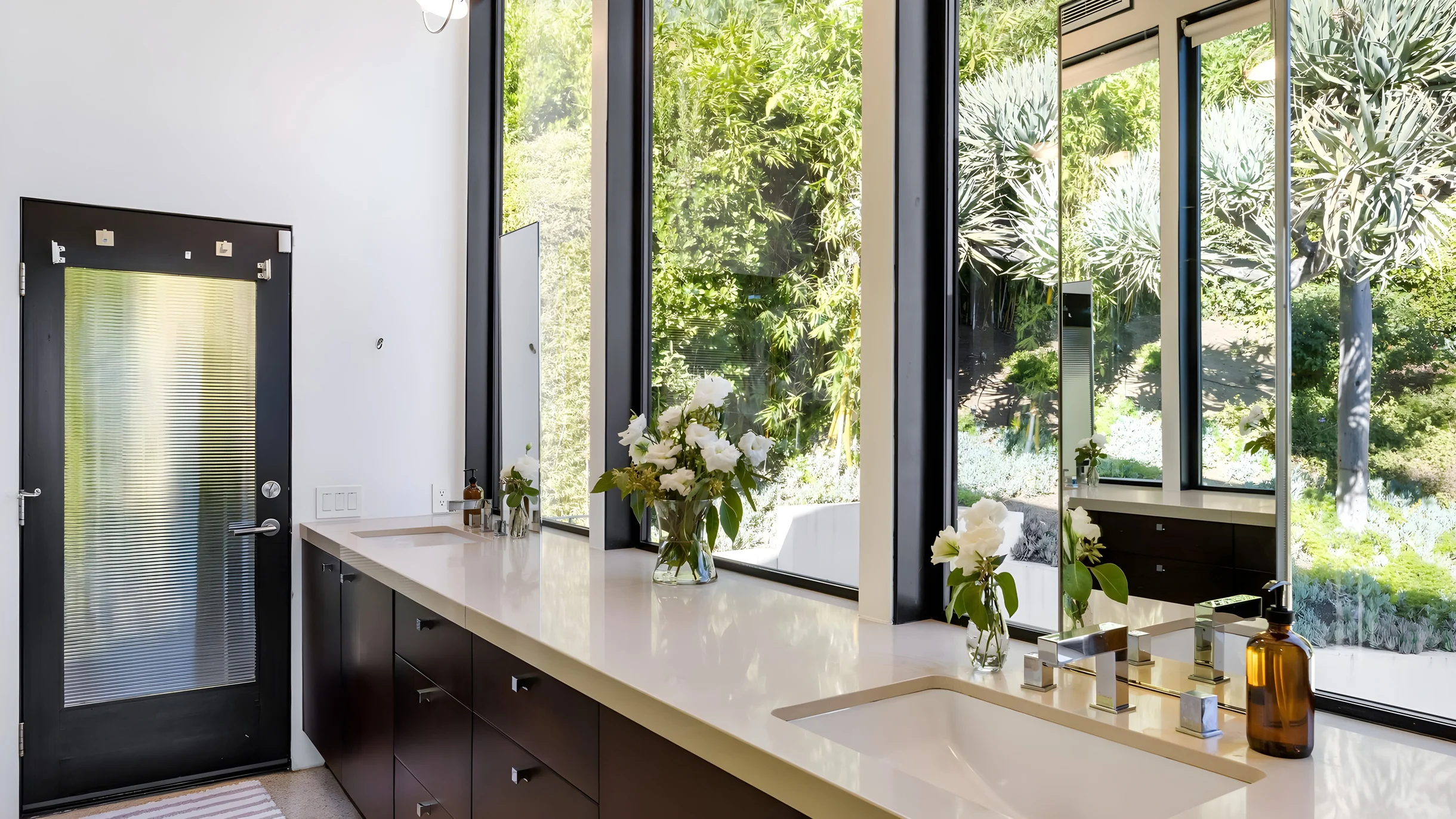 Wander Sunset Strip Allure #13