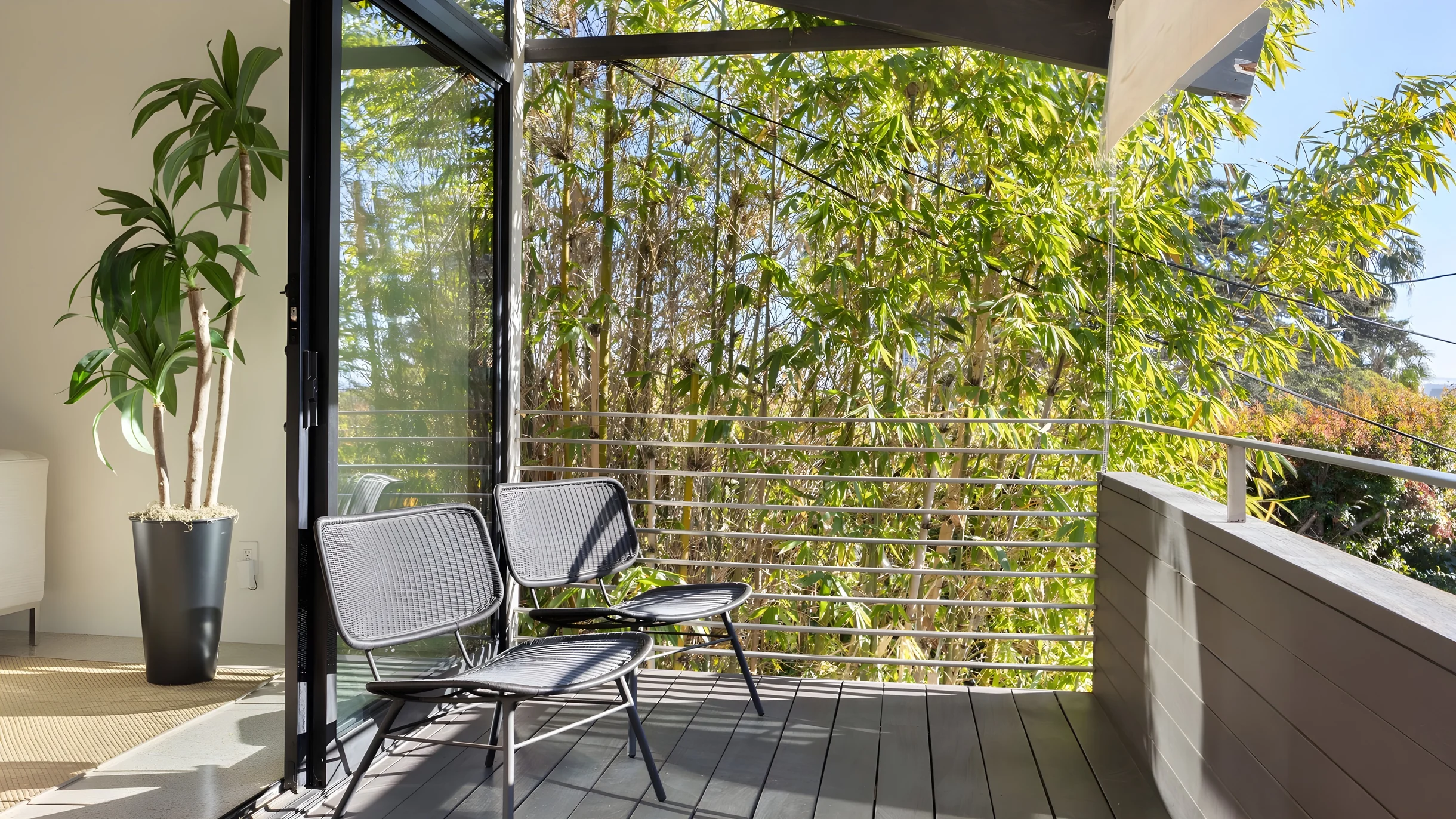 Wander Sunset Strip Allure #18