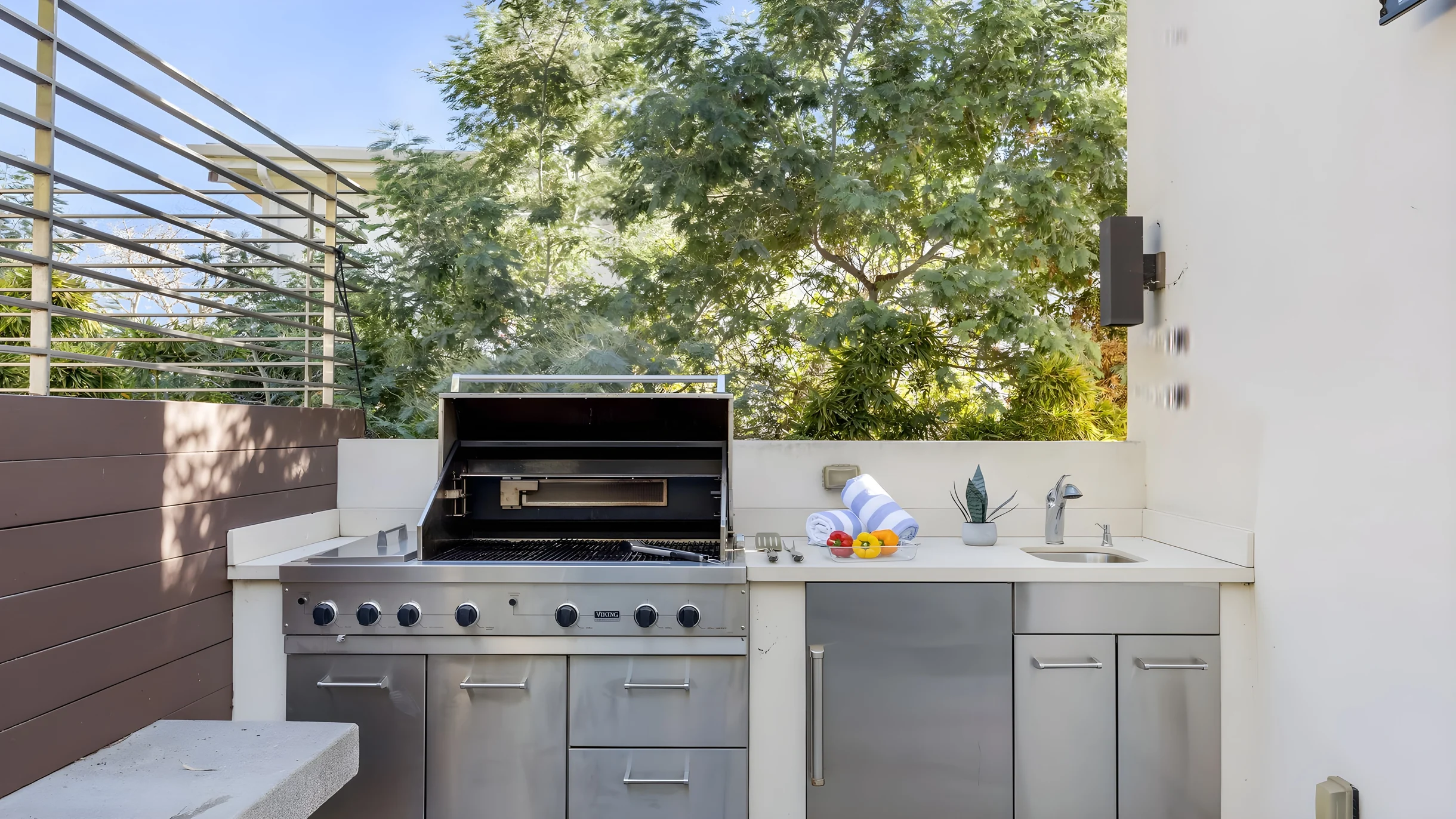 Wander Sunset Strip Allure #33