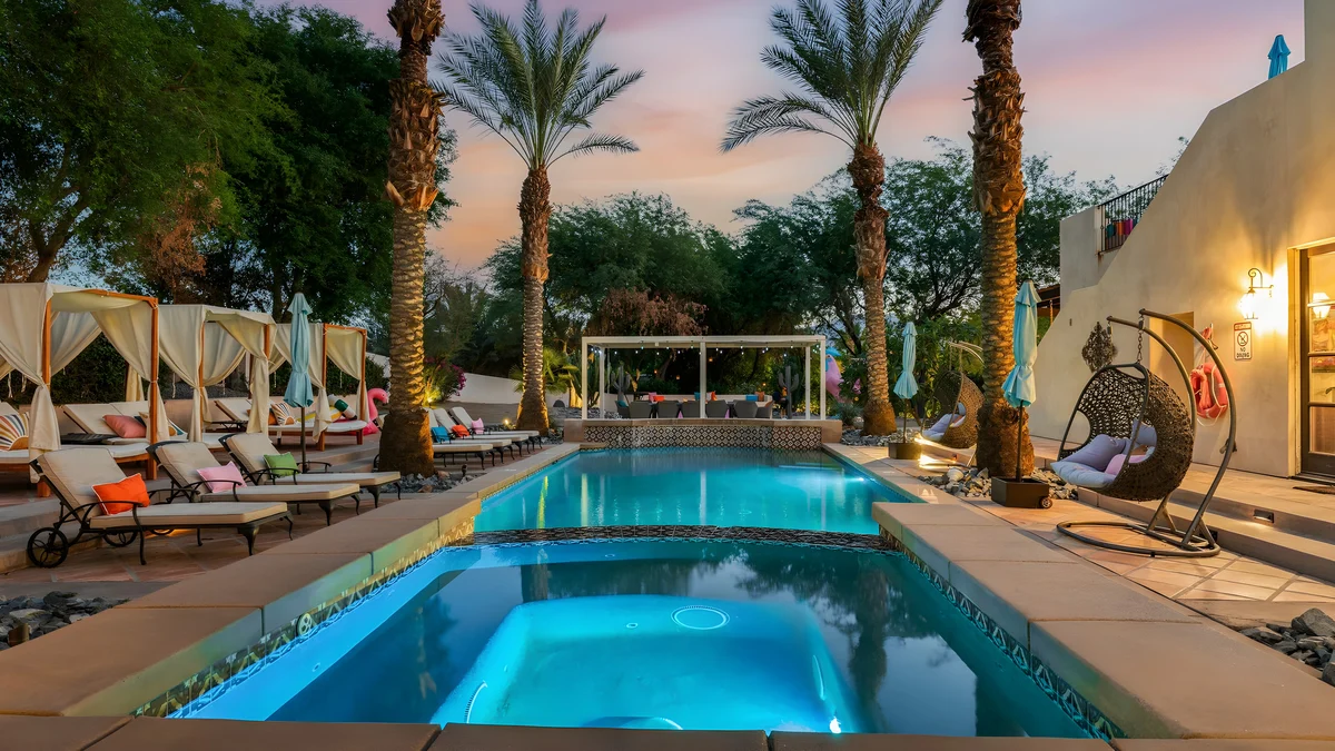 Wander Bermuda Dunes Retreat