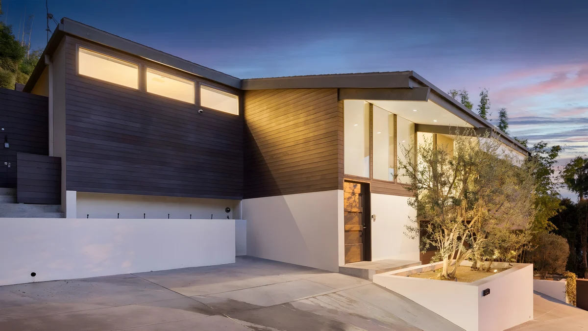 Wander Sunset Strip Allure