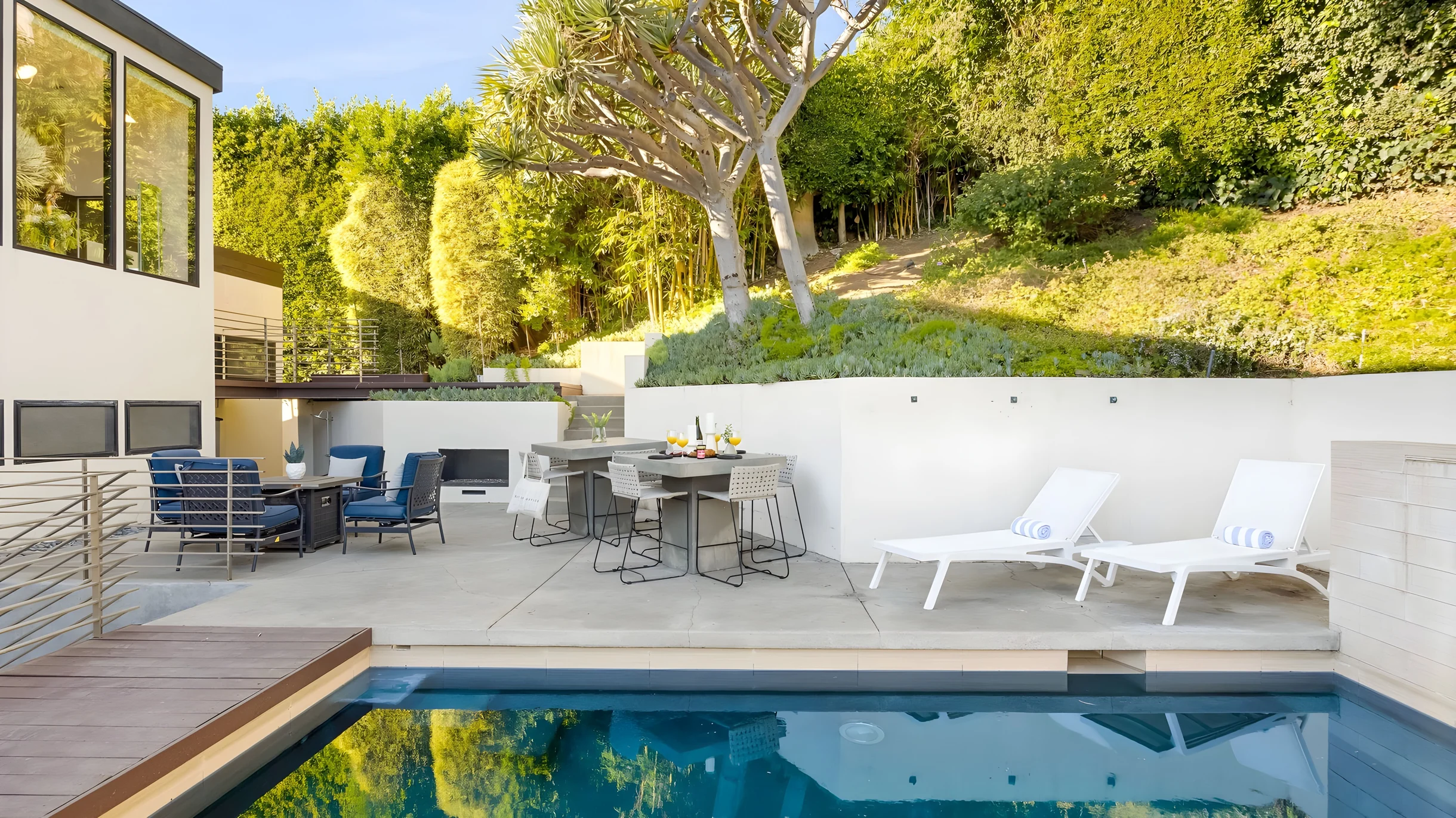 Wander Sunset Strip Allure #37