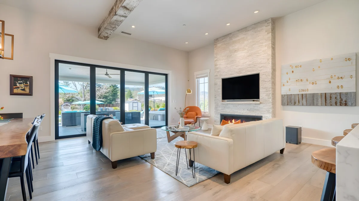 Wander Kenwood Valley Retreat