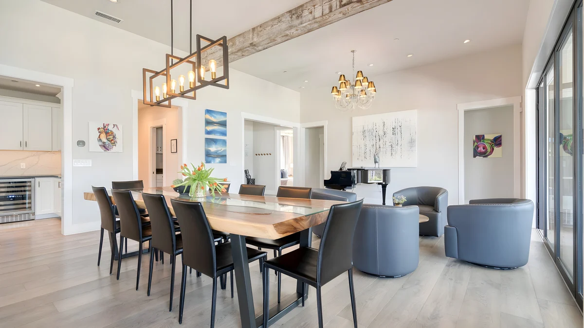 Wander Kenwood Valley Retreat