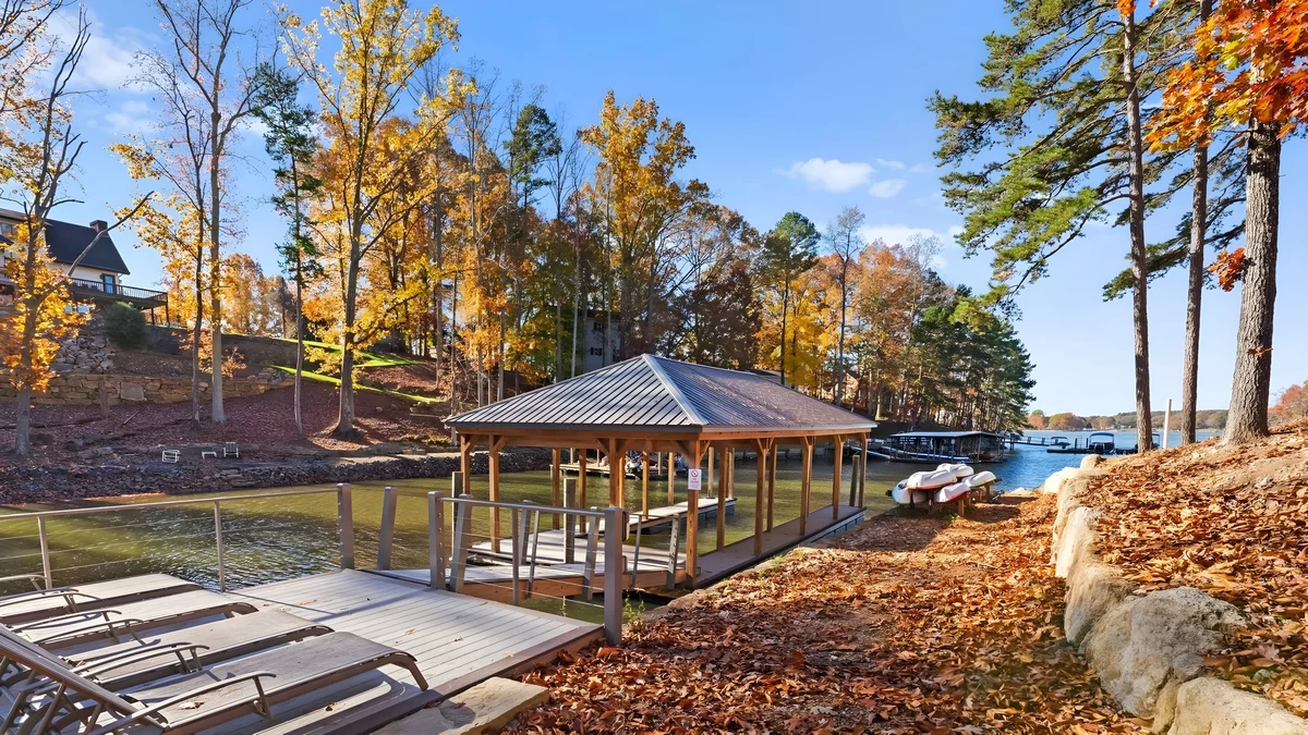 Wander Lake Norman Haven