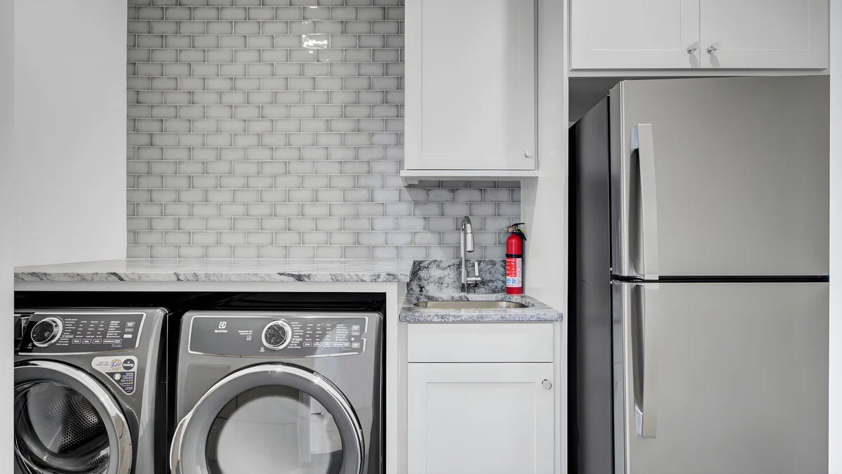 Wander Isle Palms Sands