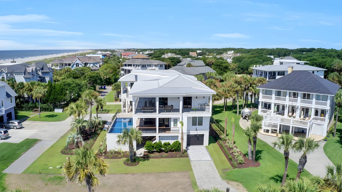 Wander Isle Palms Sands