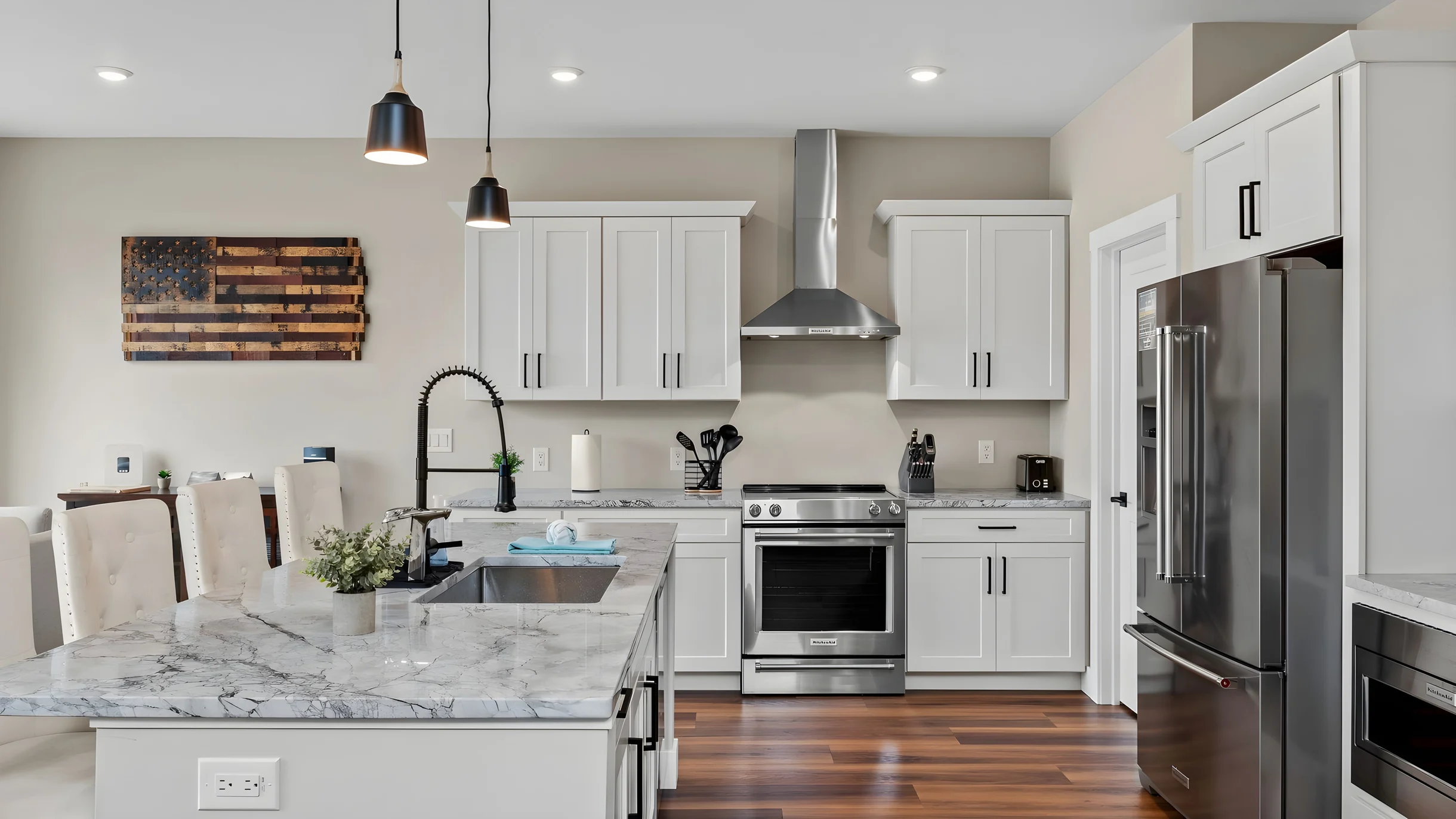 Wander White Haven Lakeview #31