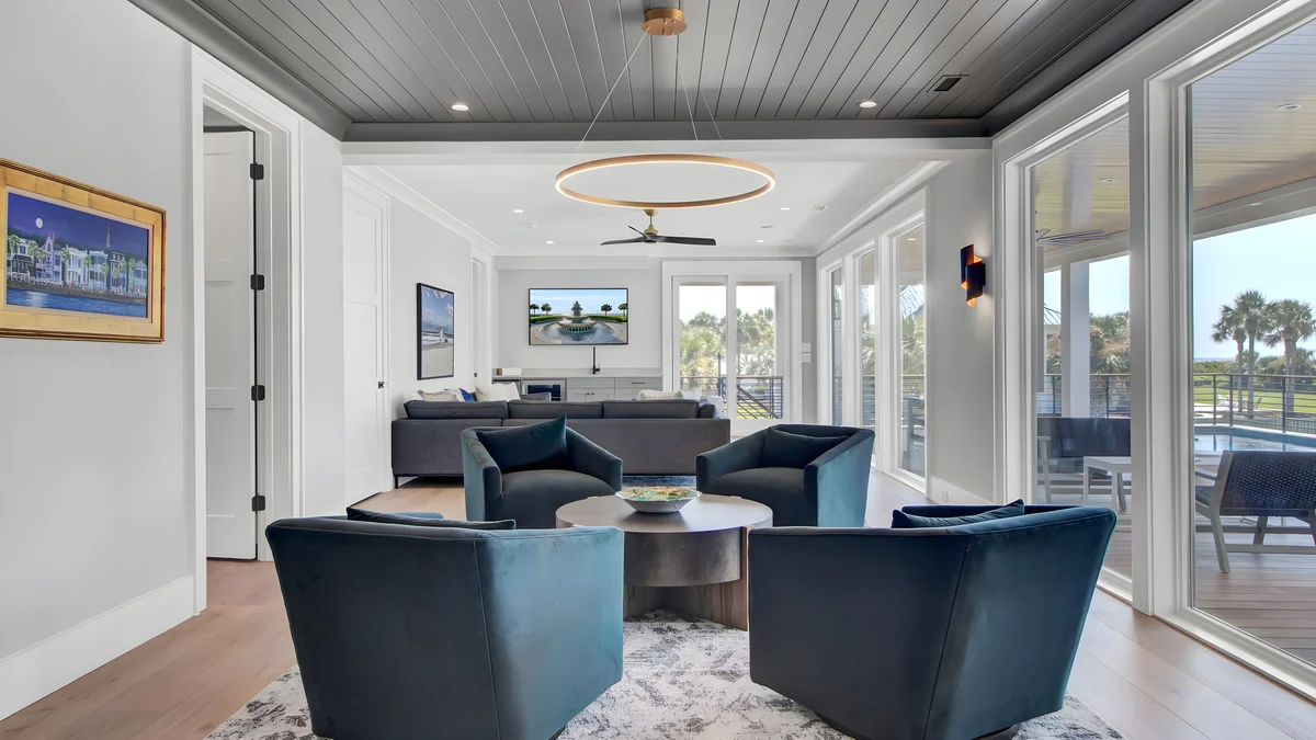 Wander Isle Palms Sands