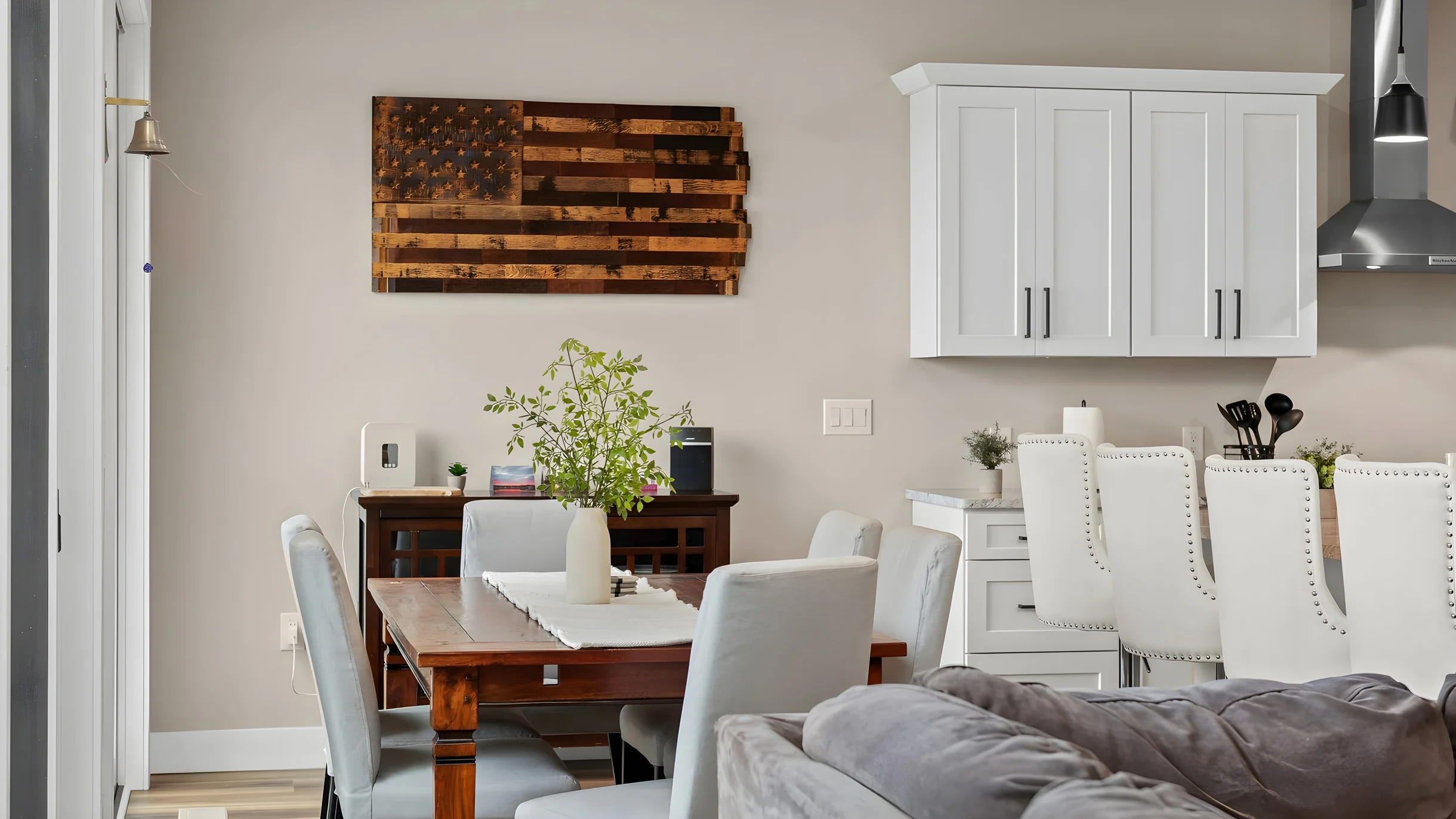 Wander White Haven Lakeview #33