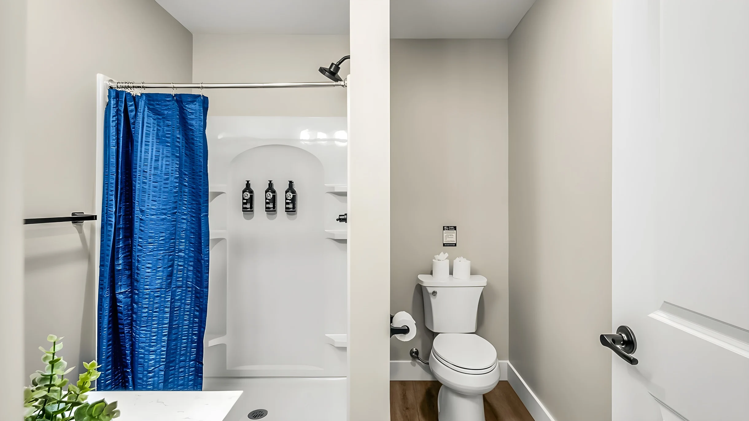 Wander White Haven Lakeview #66