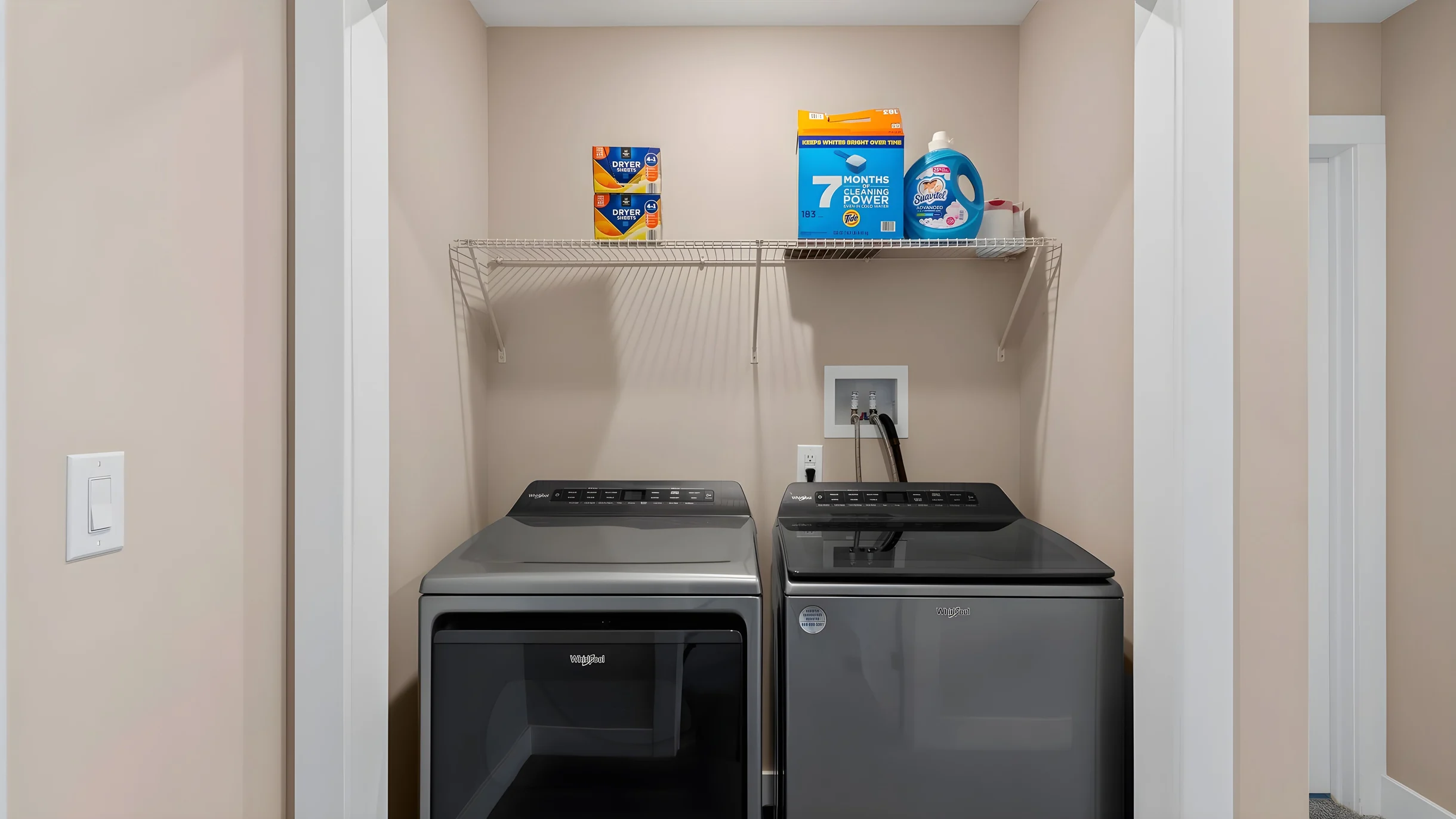 Wander White Haven Lakeview #11