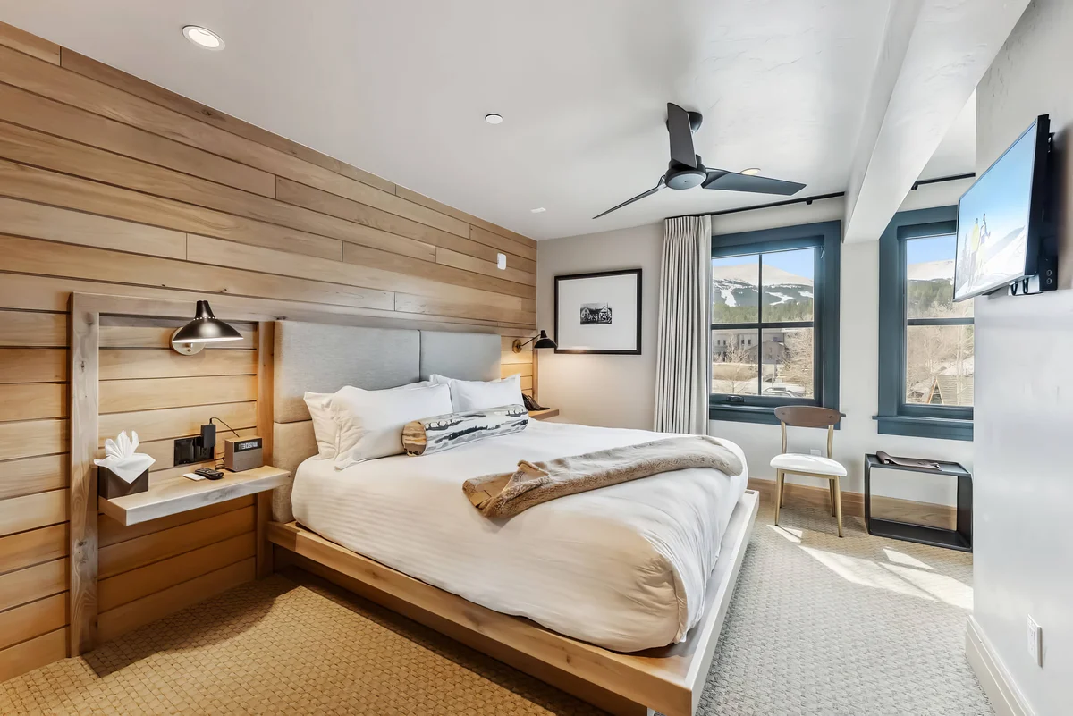 Wander Breckenridge Carlin Washington