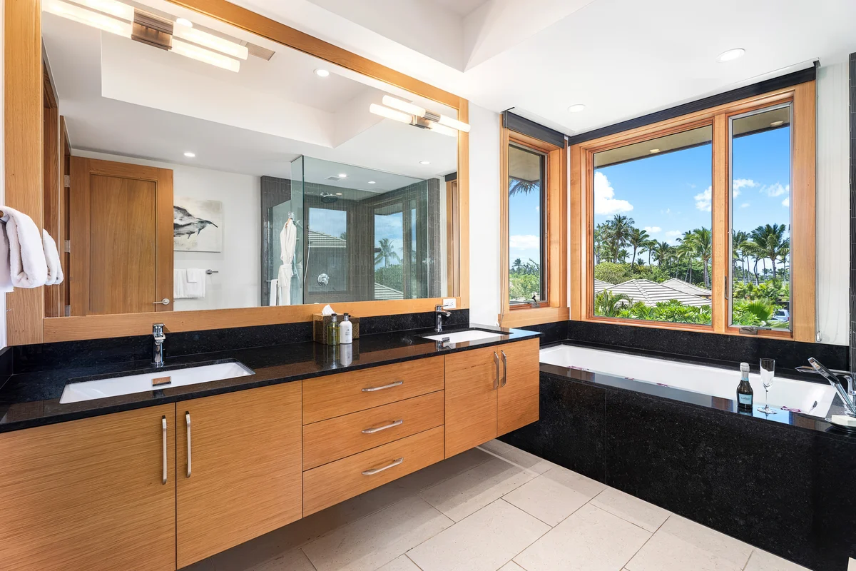 Wander Kamuela Villa