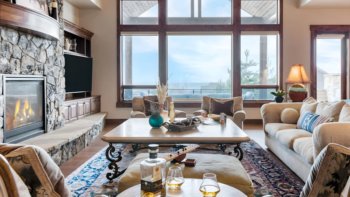 Wander Powell Butte Canyons