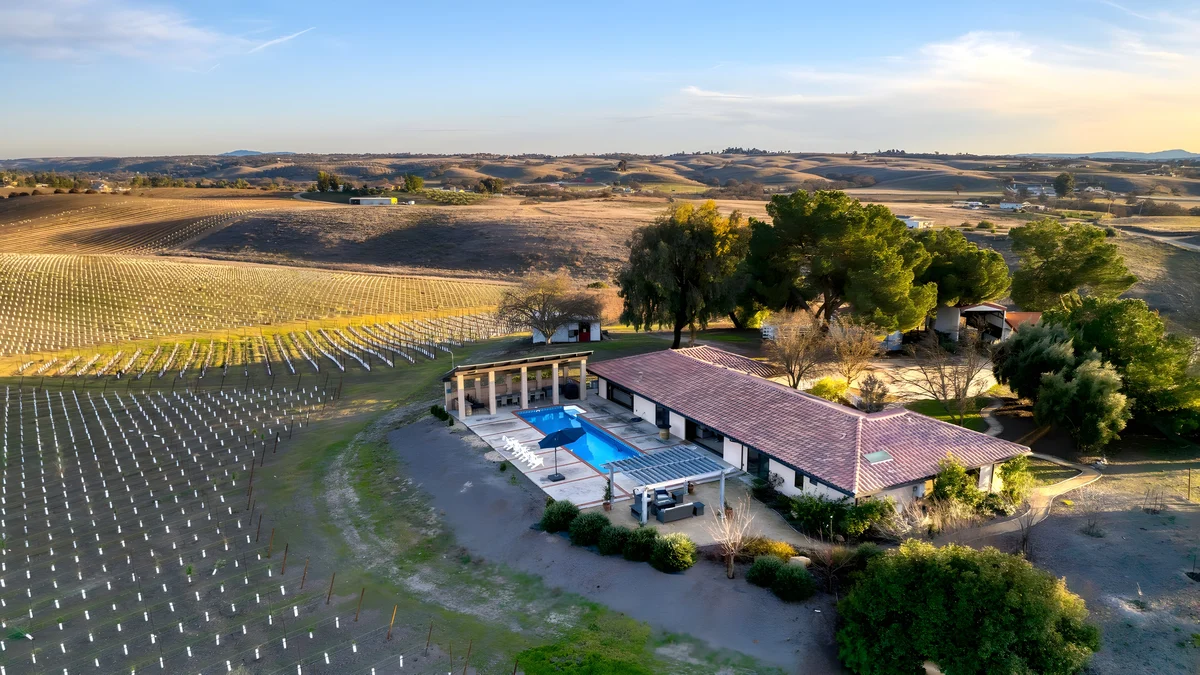 Wander Paso Robles Oaks