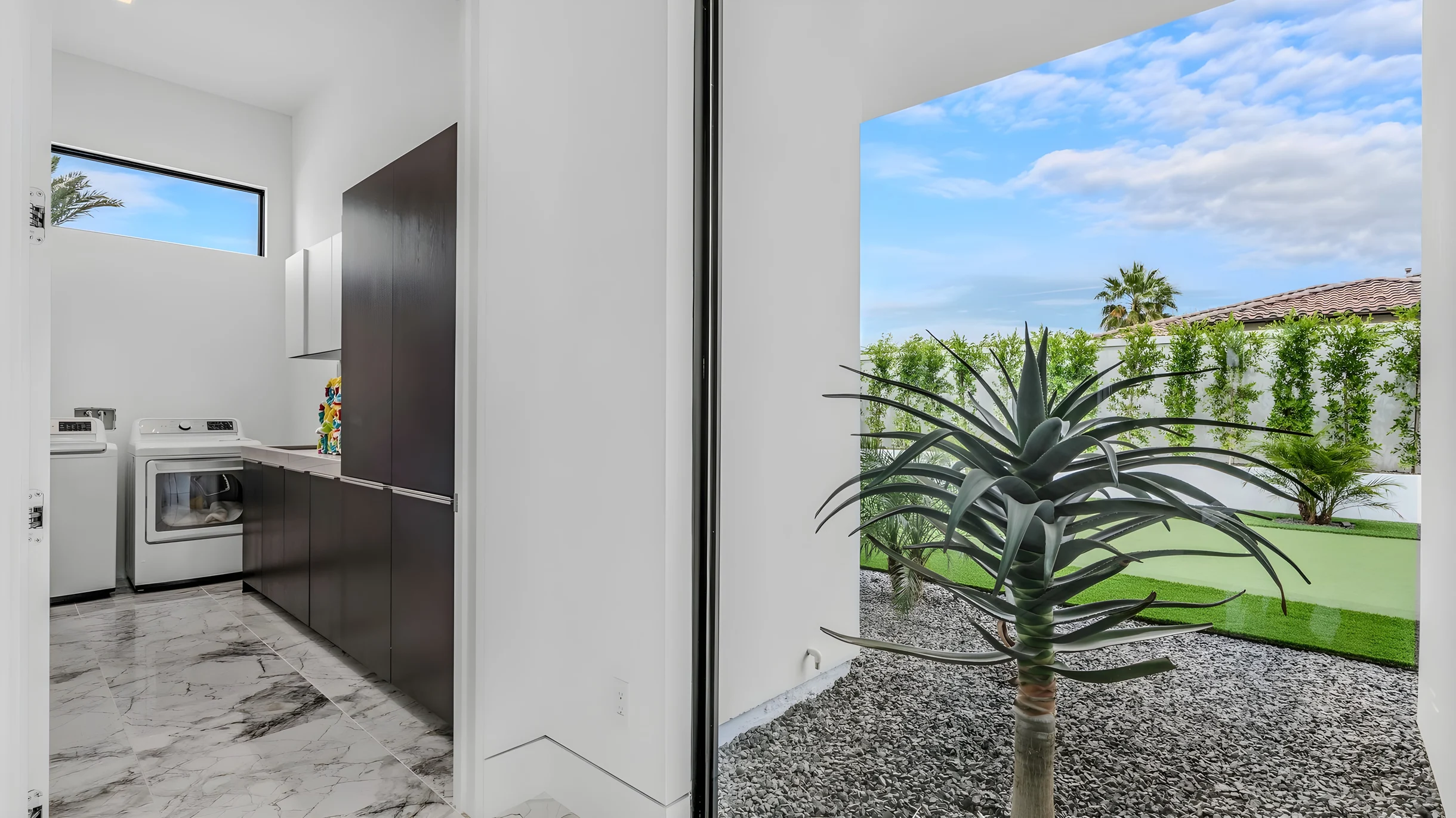 Wander Indio Desert Oasis #15