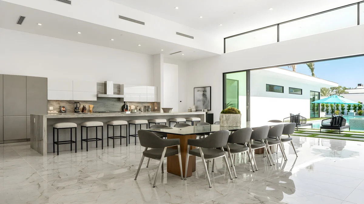 Wander Indio Desert Glow