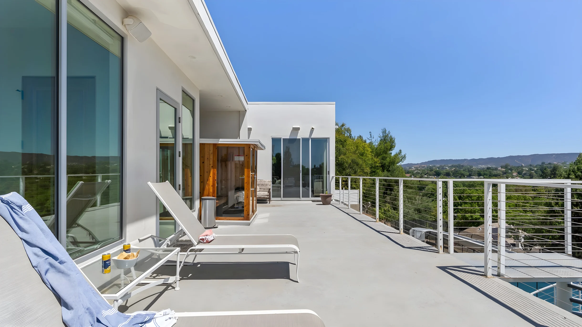 Wander Woodland Hills Estate #56