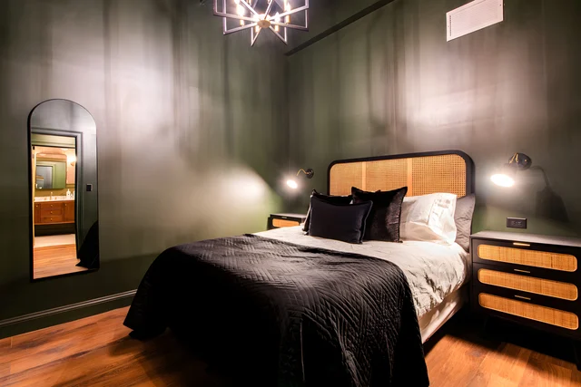 Bedroom 2 image 1