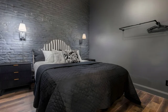 Bedroom 3 image 1