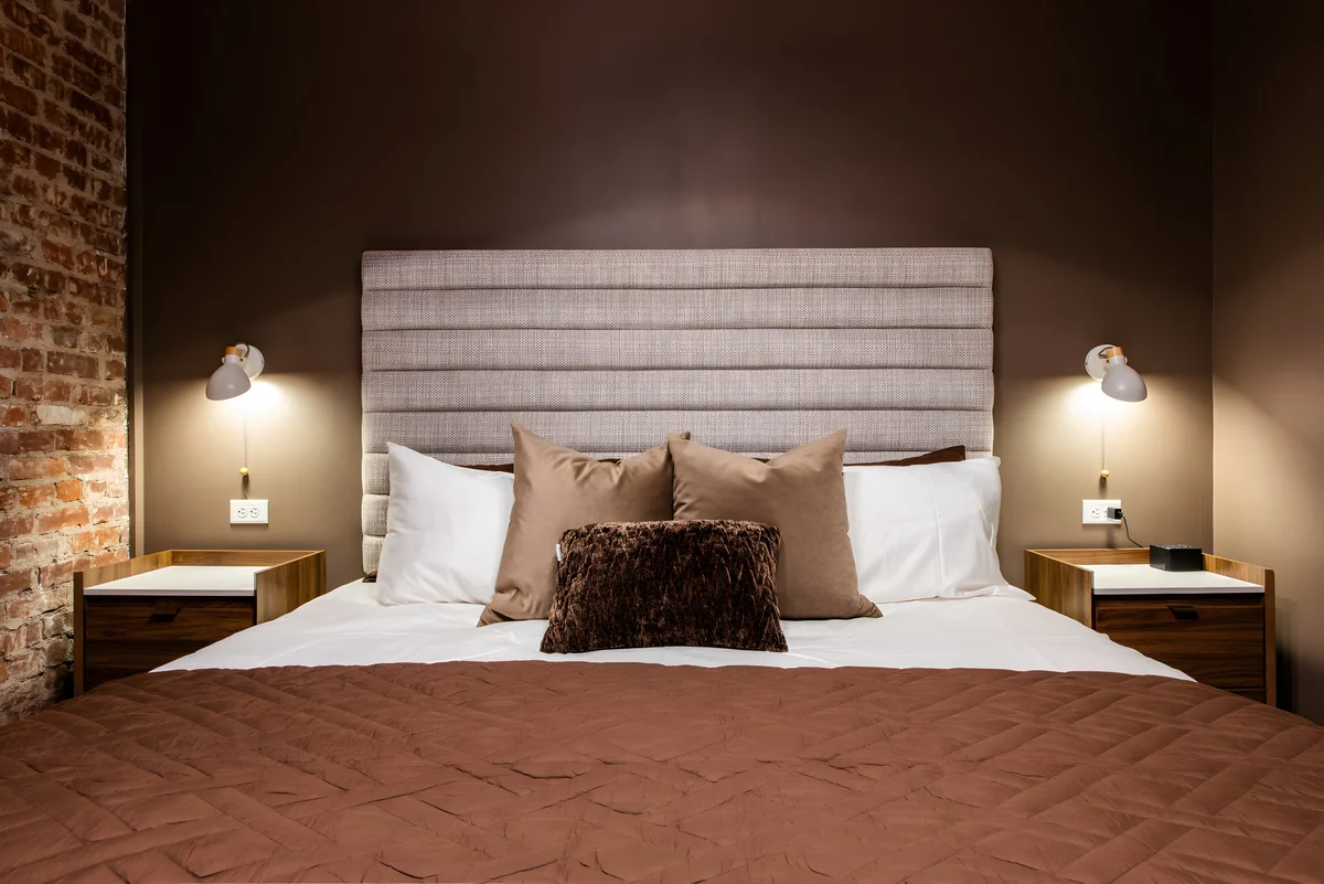 Bedroom 1 image 1